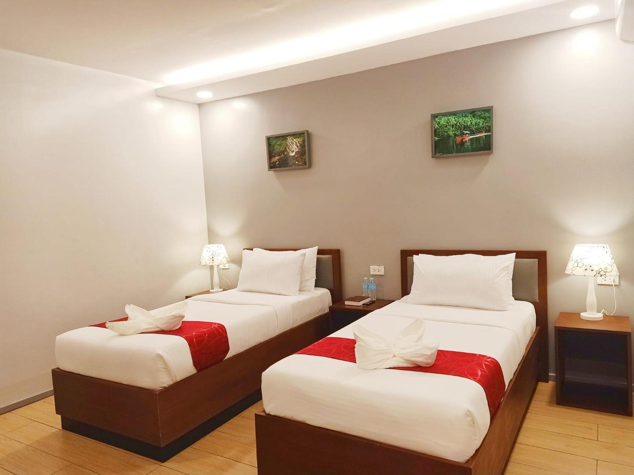 Deluxe Twin Room - Photo 1