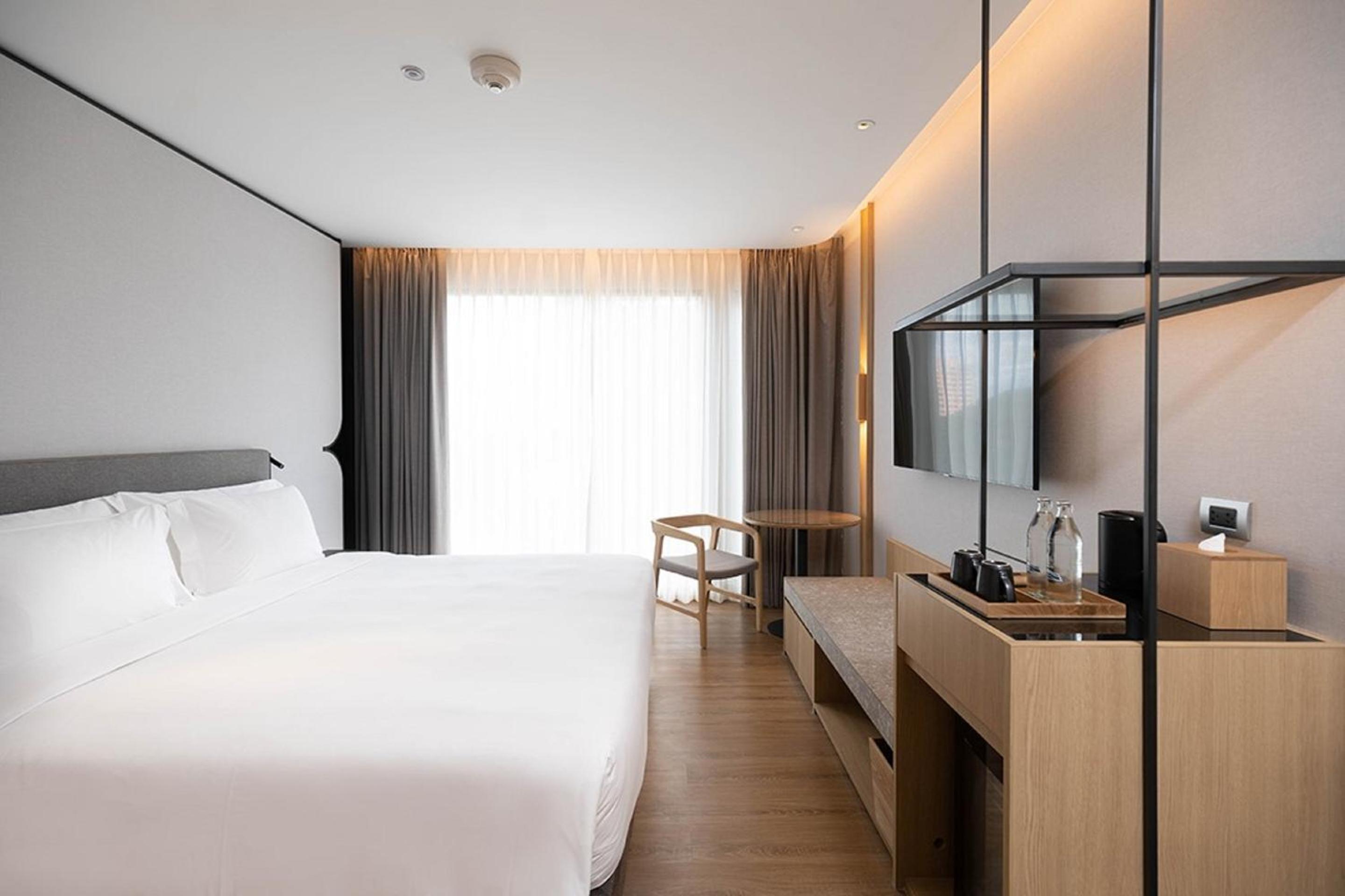 Deluxe Room King