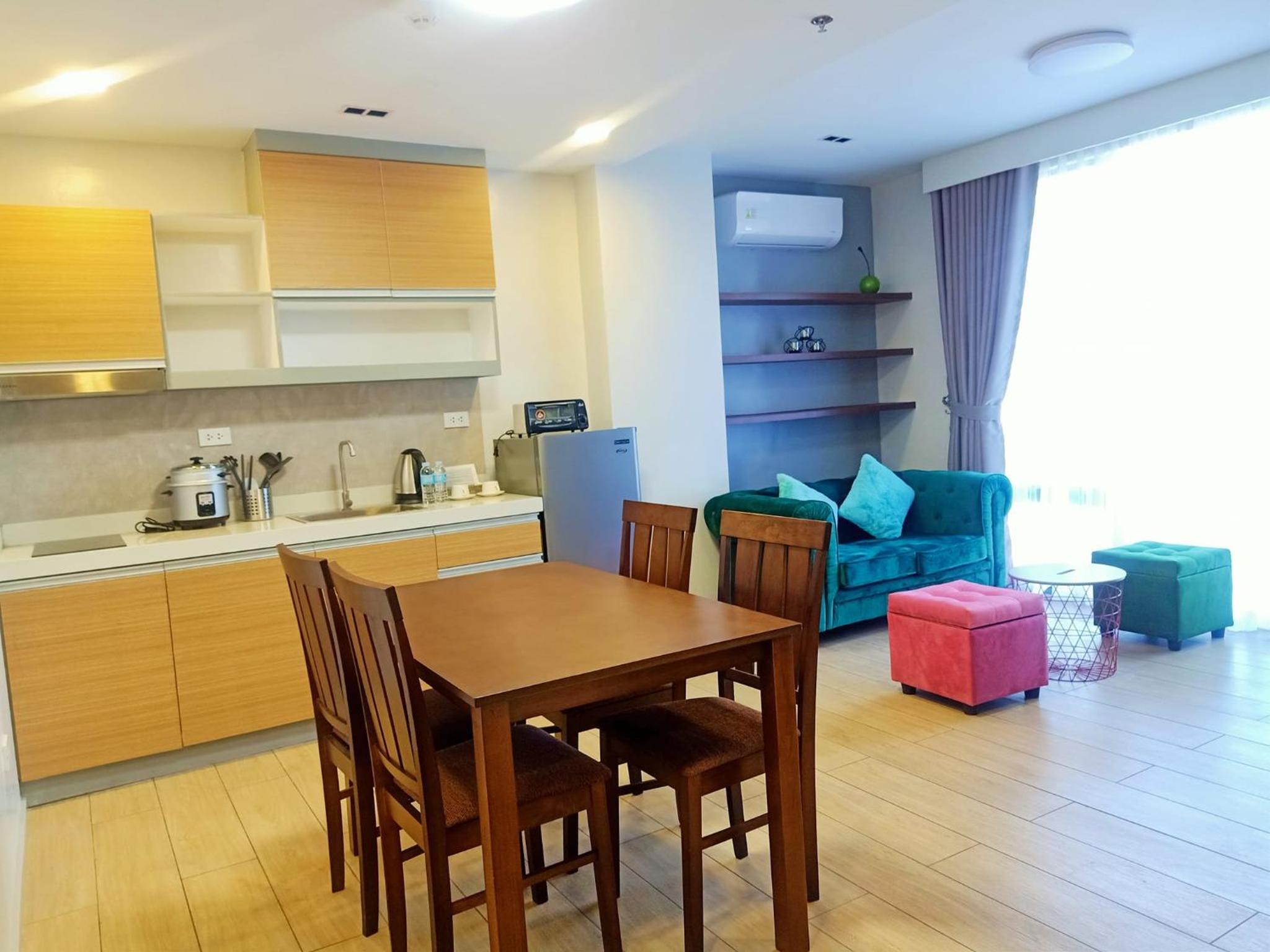 Duplex Suite - Photo 3