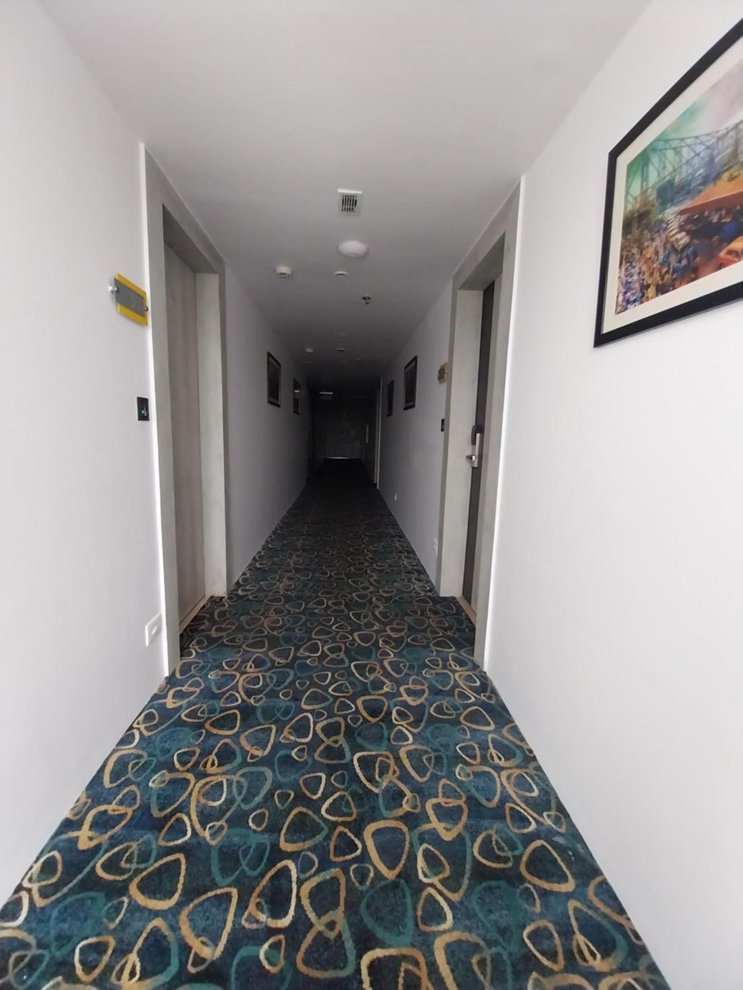 King Room with Balcony - Photo 2