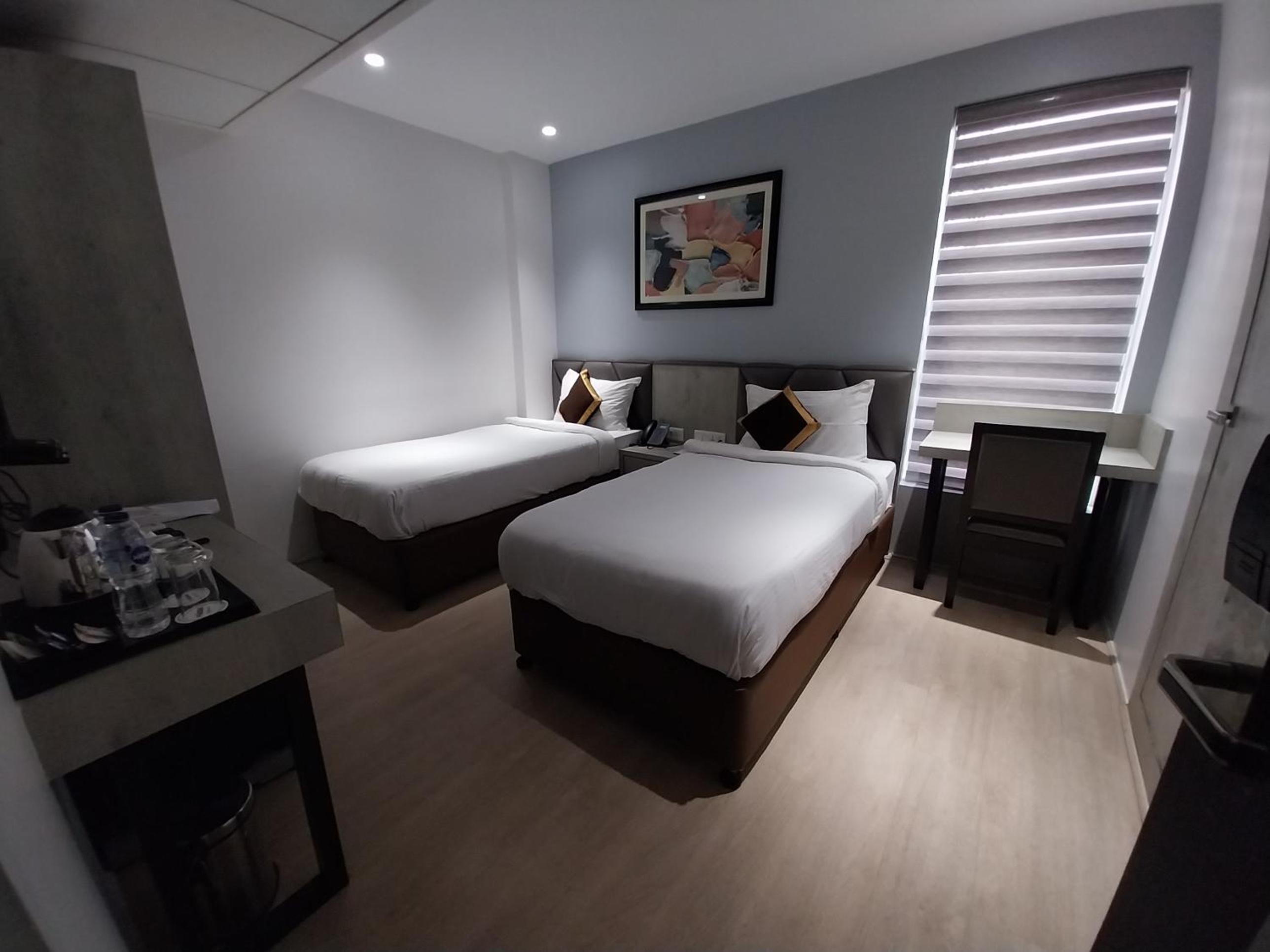 Deluxe Twin Room - Photo 4