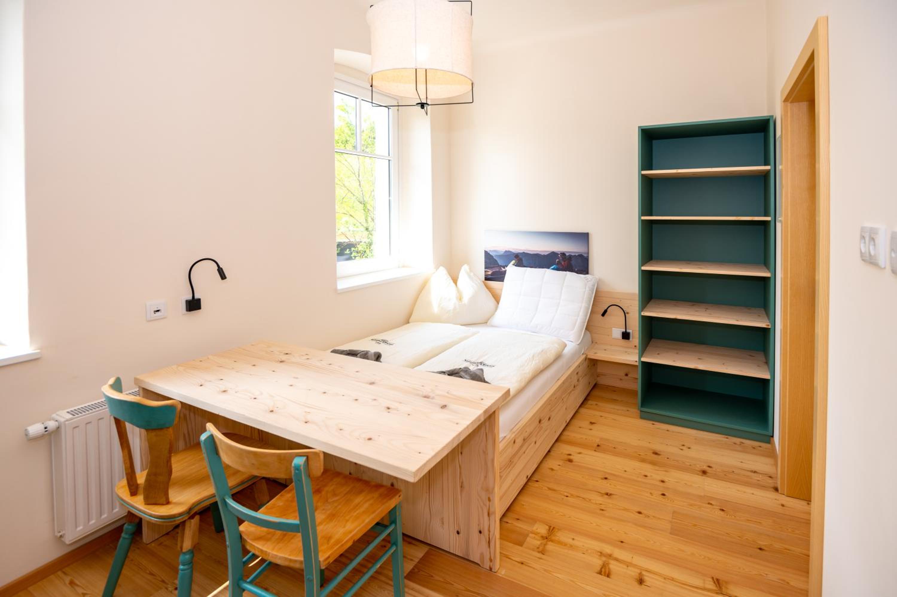One-Bedroom Apartment photo 1