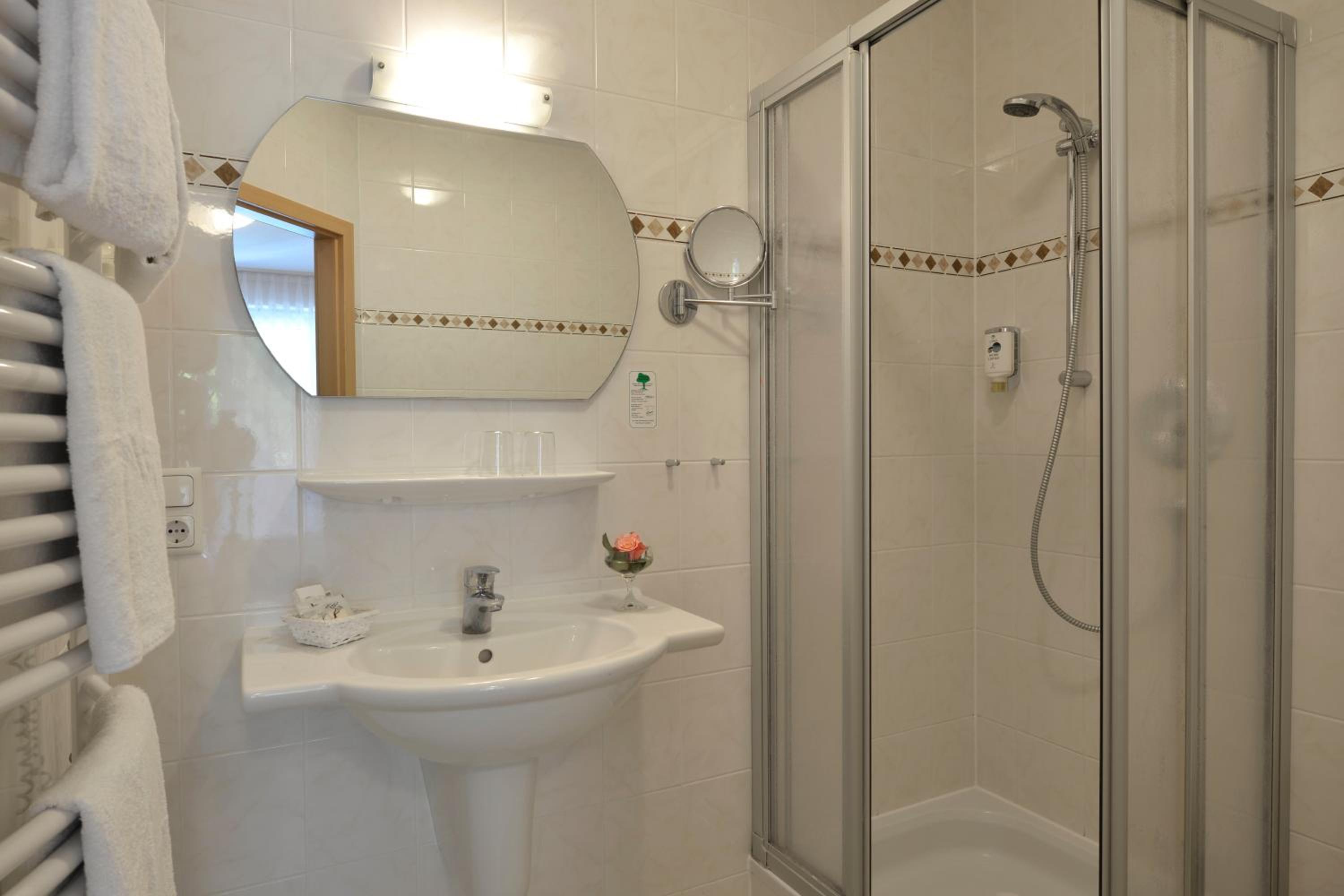 Double or Twin Room photo 2