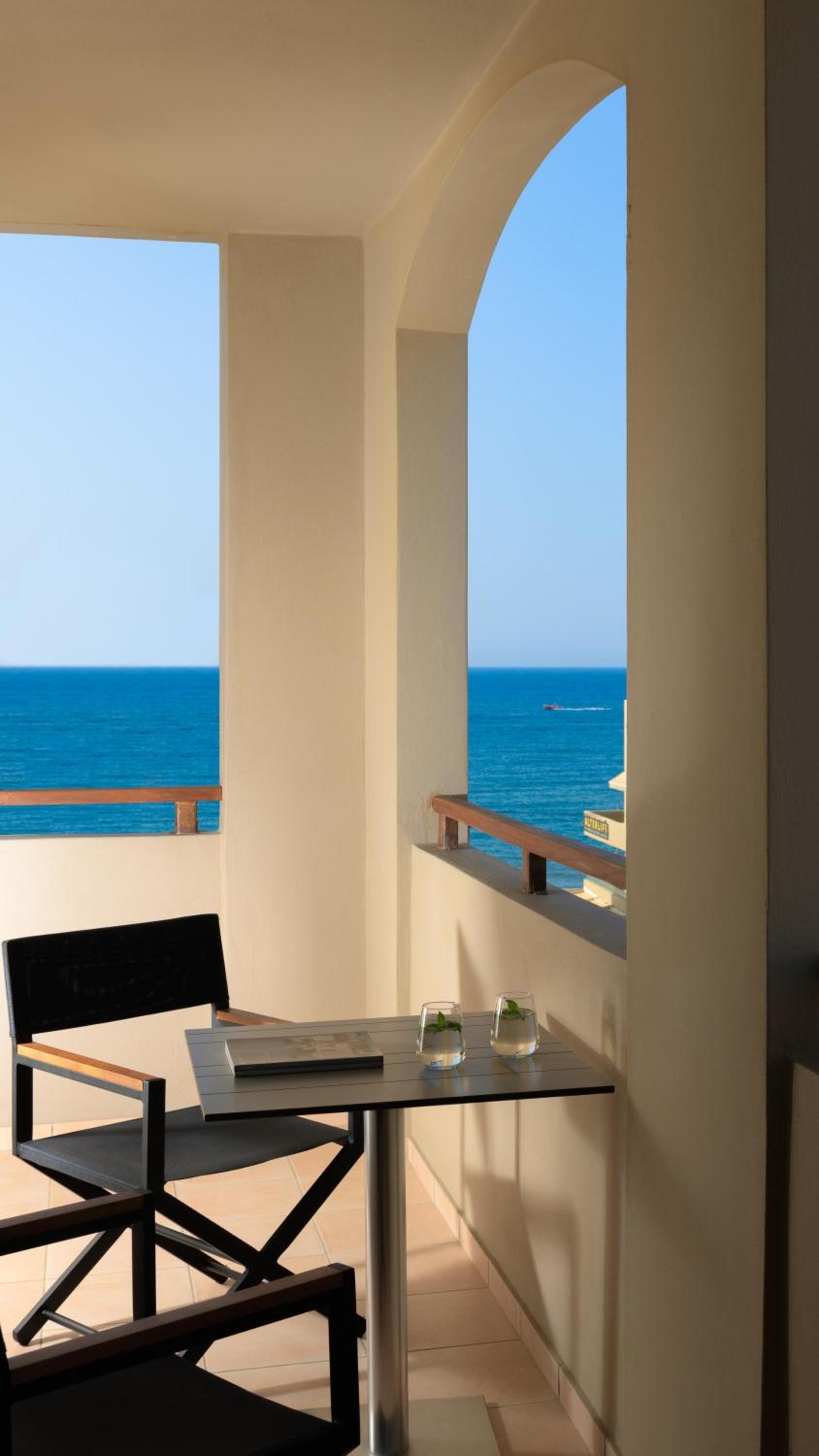 Suite Side Sea View - Photo 8