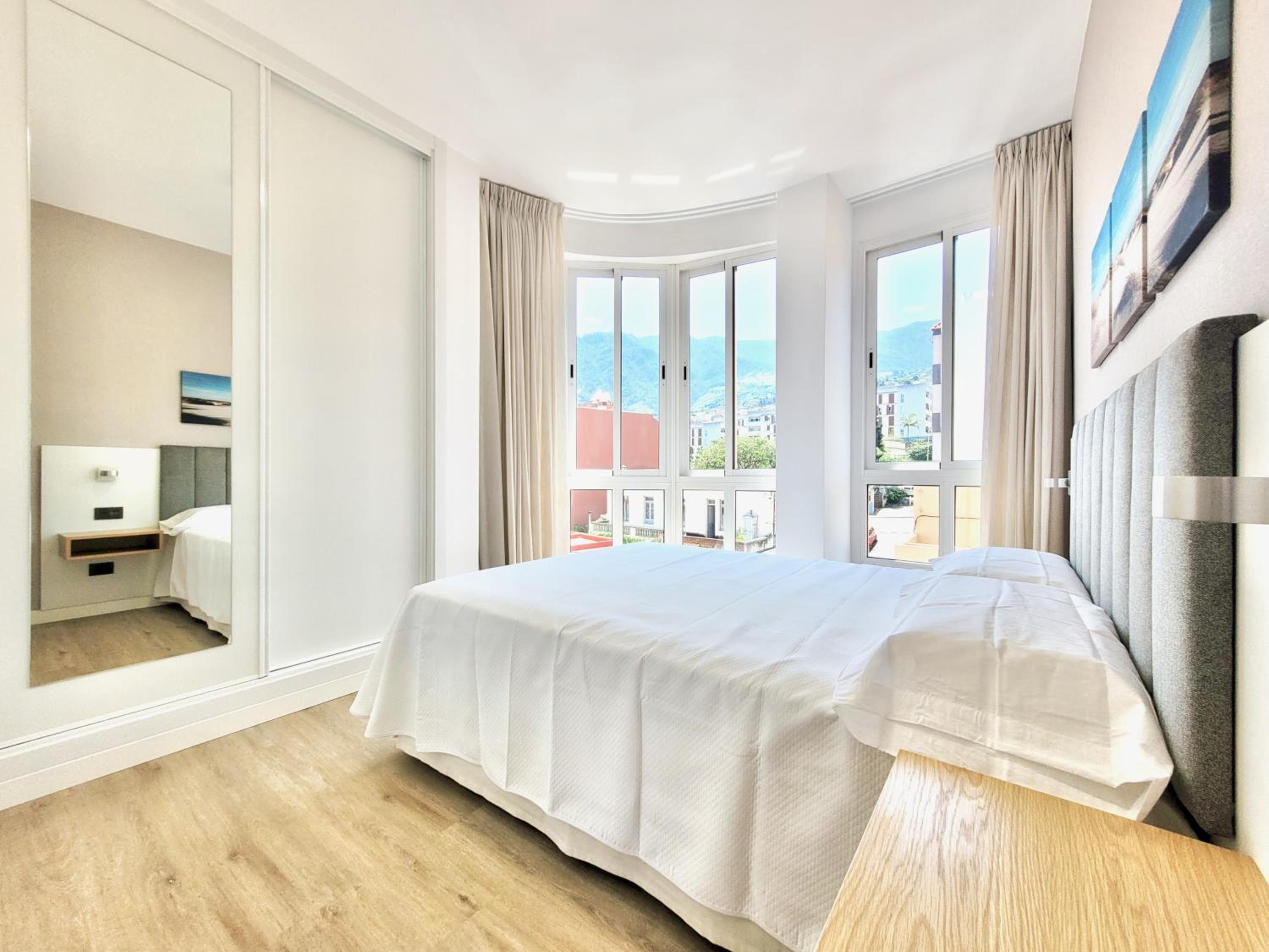 Apartment with Sea View photo 3