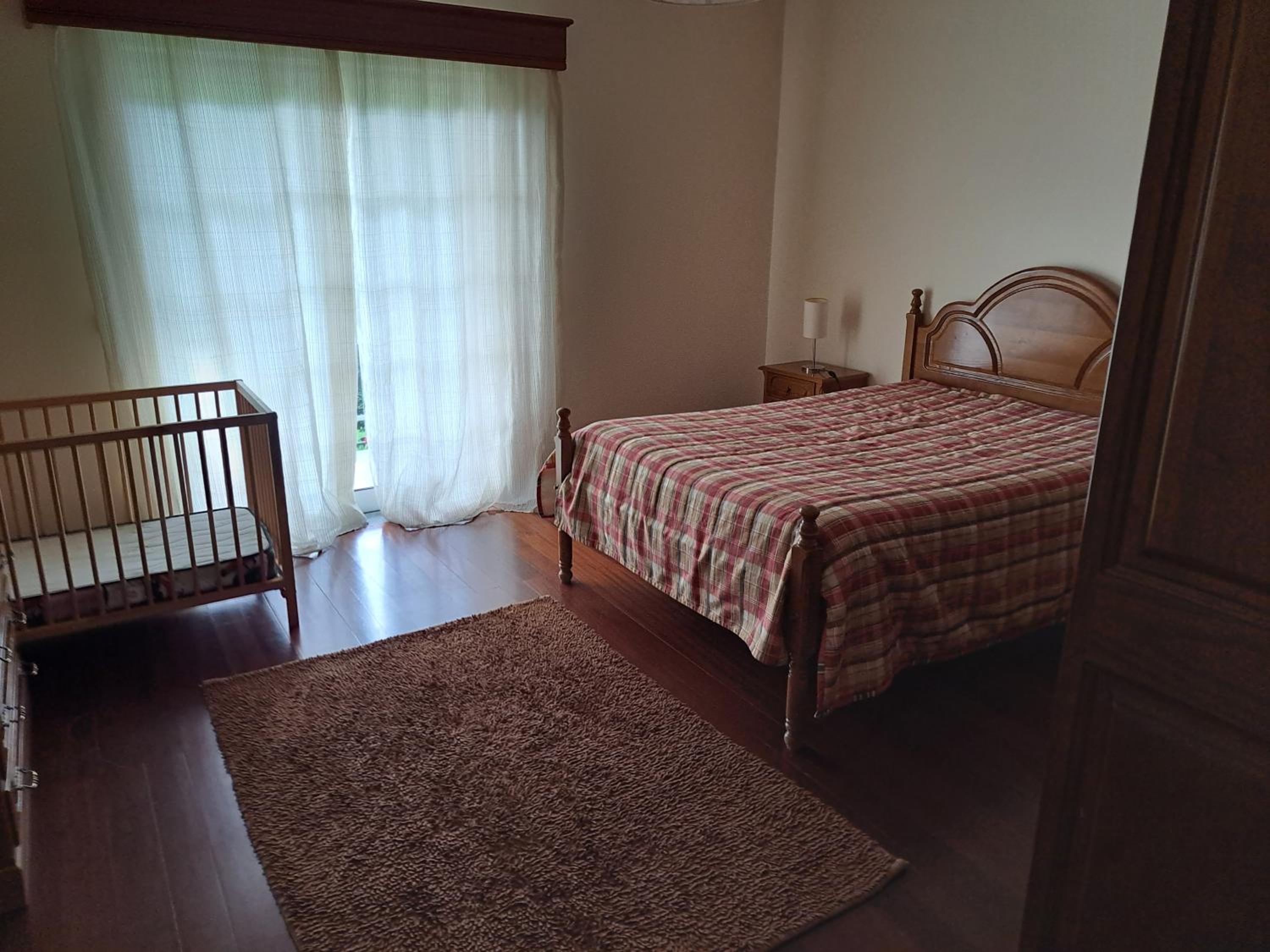 Three-Bedroom House photo 2
