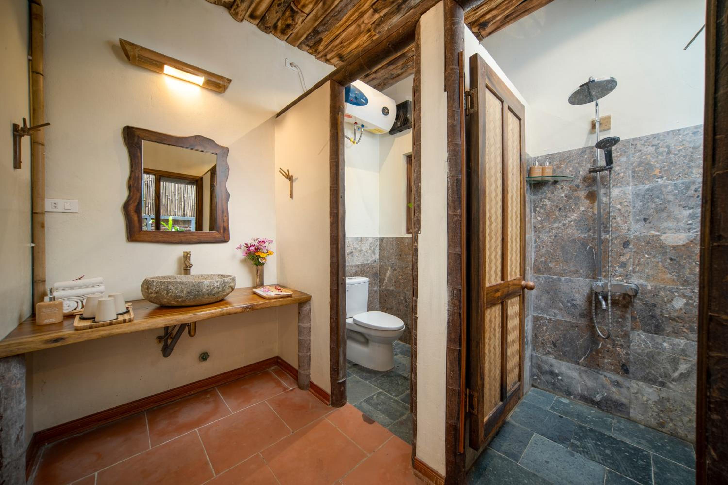 Deluxe Double or Twin Room with Mountain View photo 2