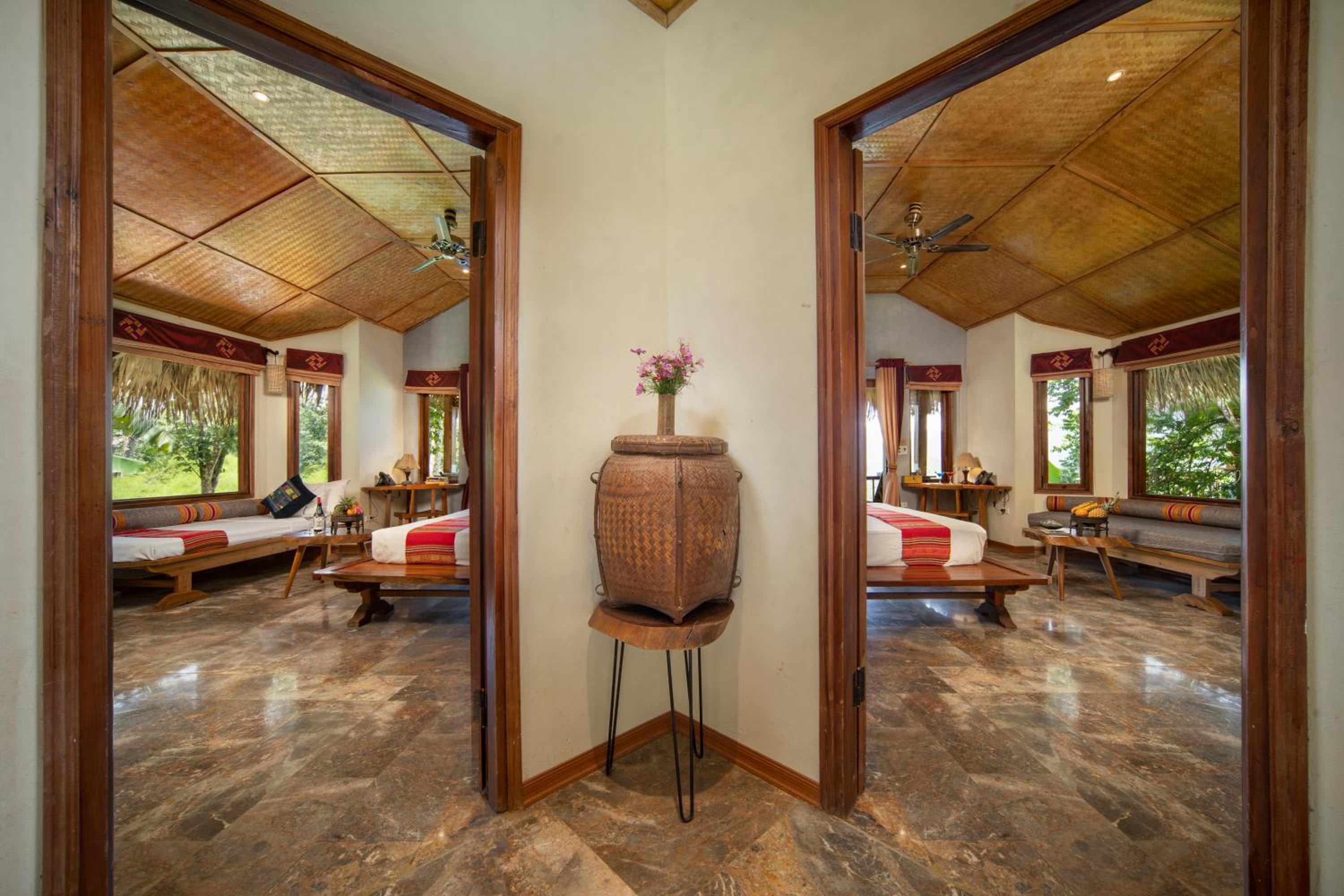 Deluxe Double or Twin Room with Mountain View photo 2