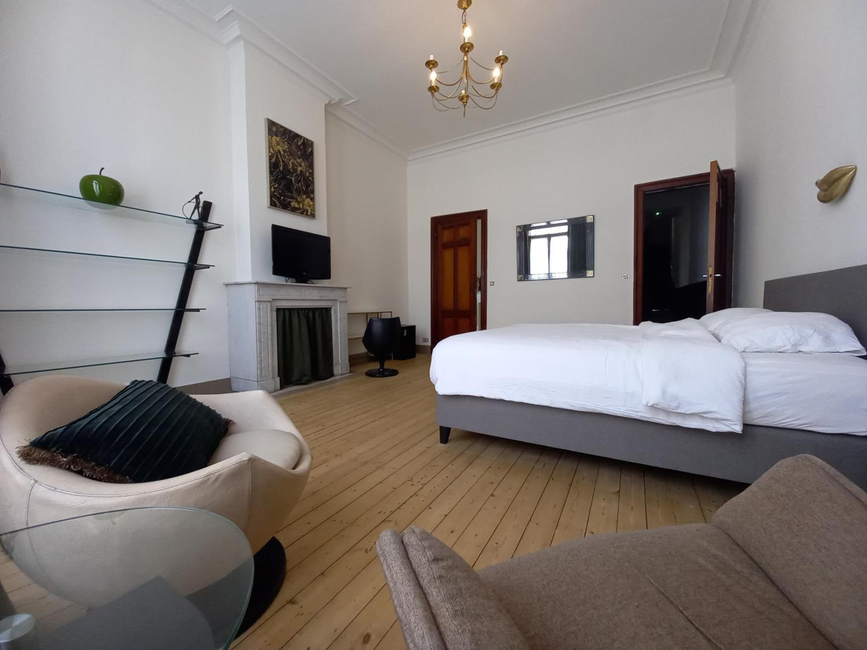Family Suite with Balcony photo 3