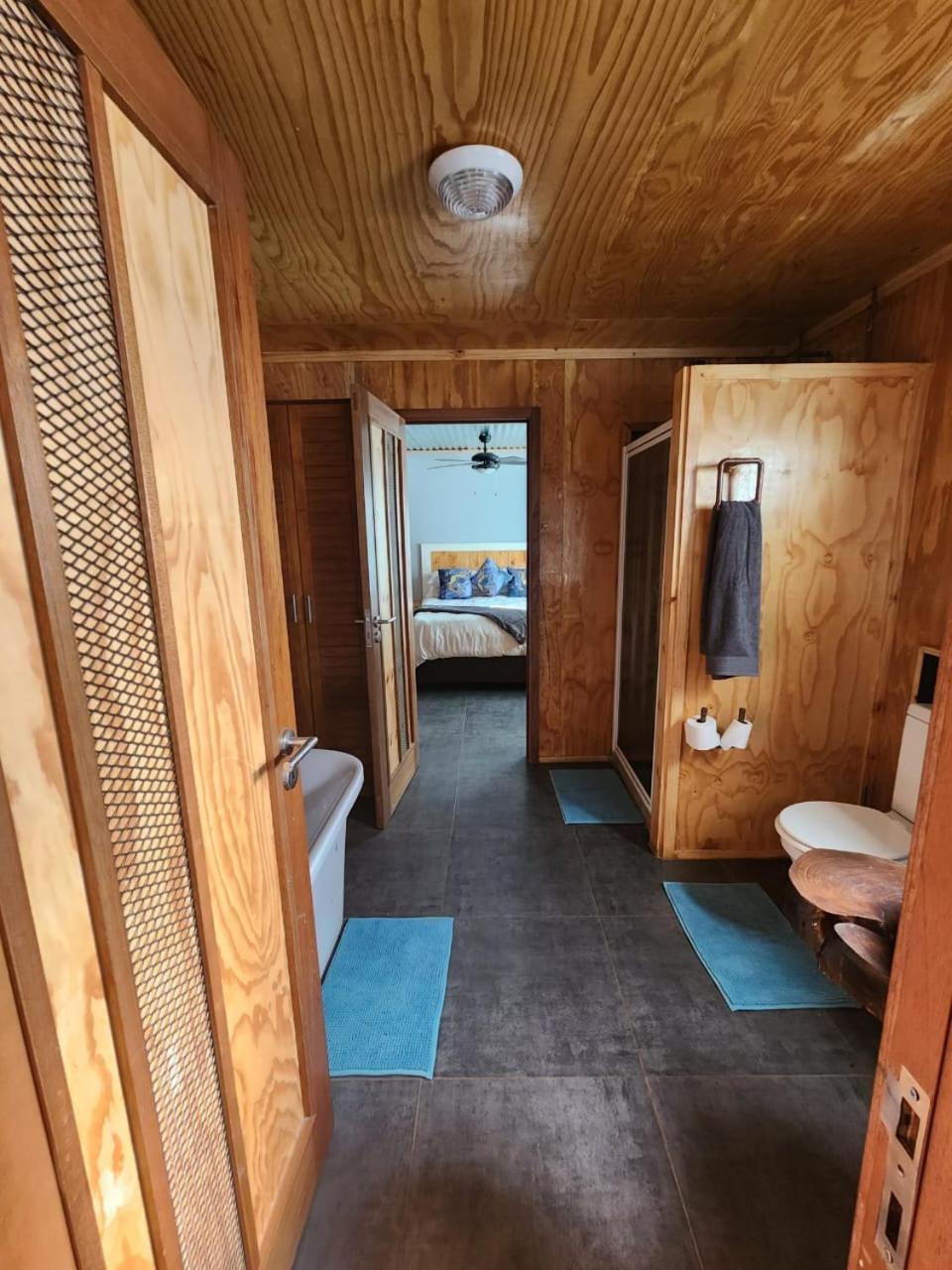 Deluxe Family Suite photo 3