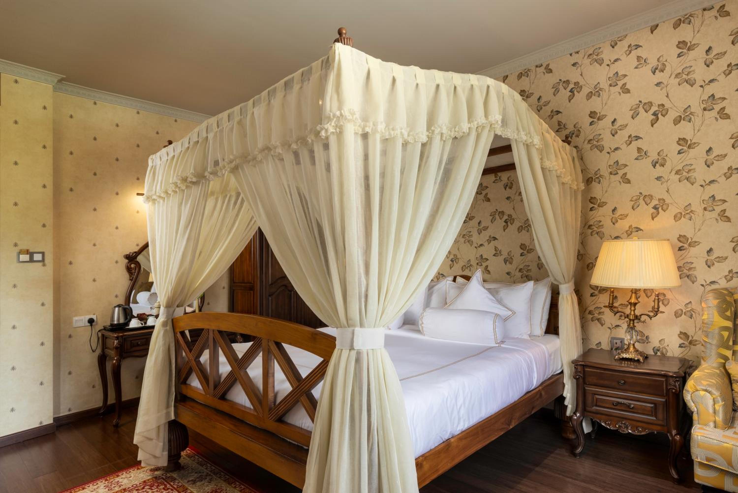 Prestige Deluxe Room with Early check-in/late check-out subject to availability + 10% discount on Spa treatments + 10% discount on excursions - Photo 2