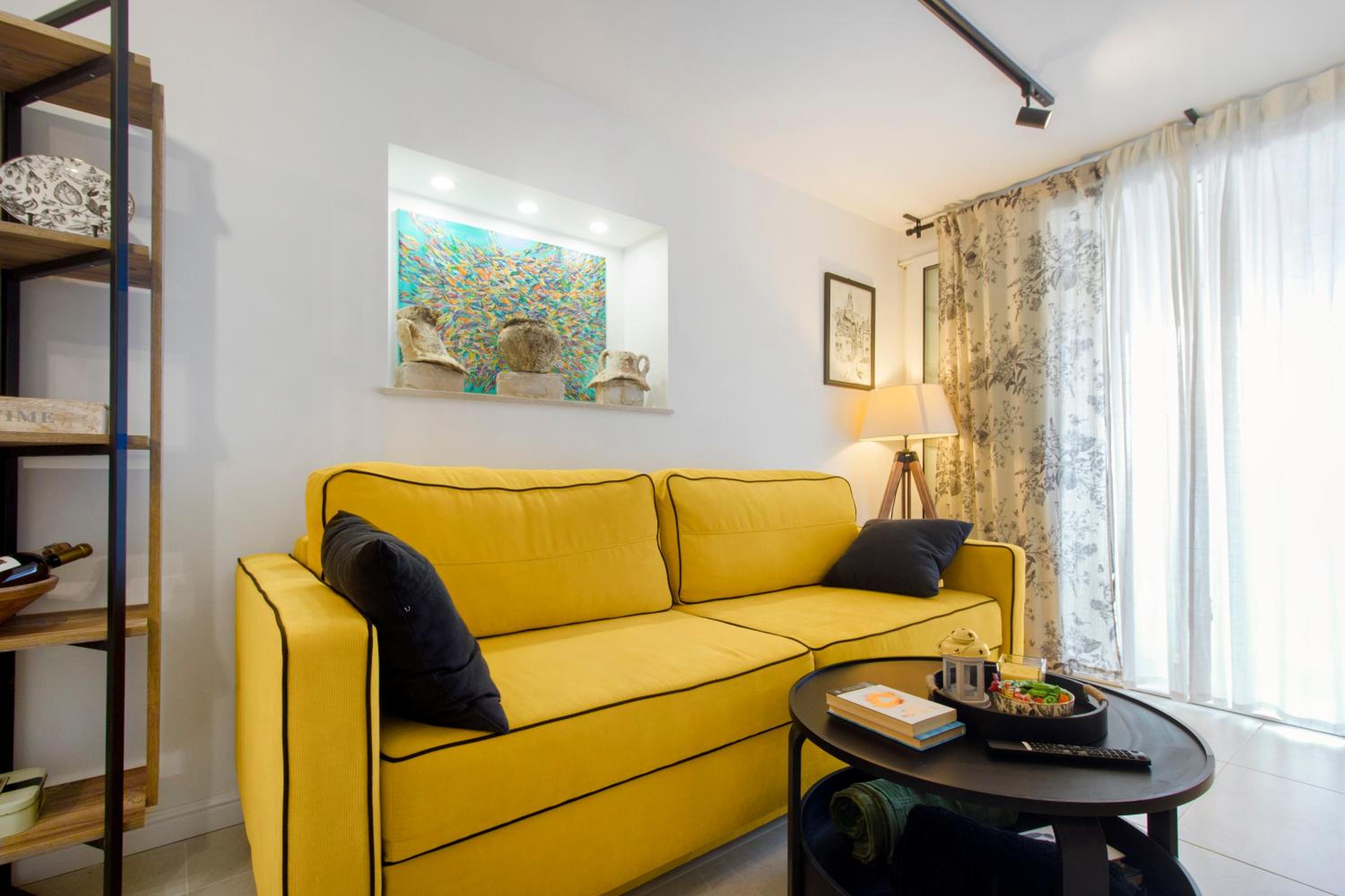 Apartment with Sea View photo 1