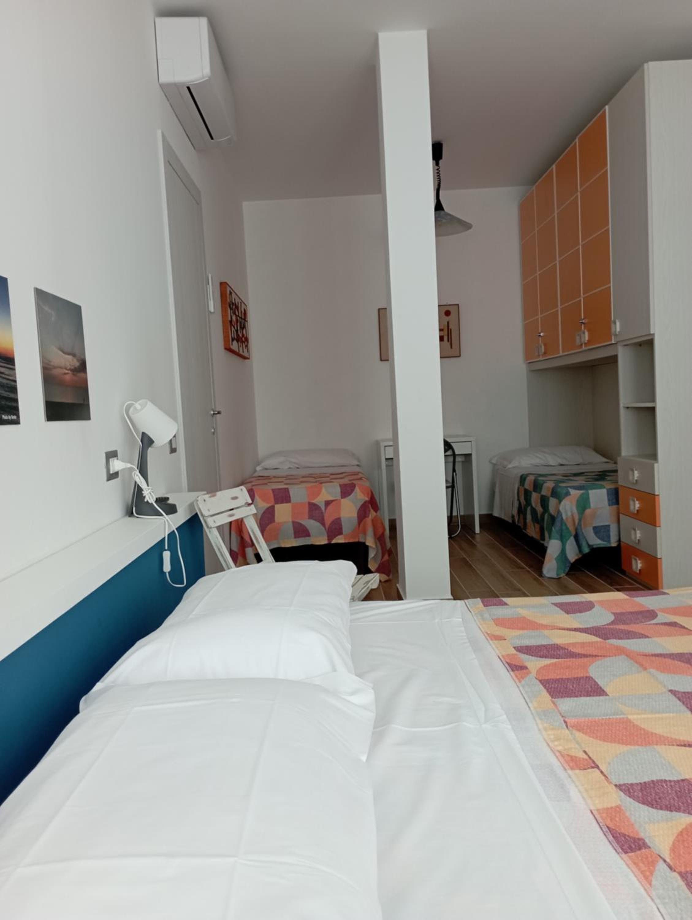 Quadruple Room with Private Bathroom photo 3