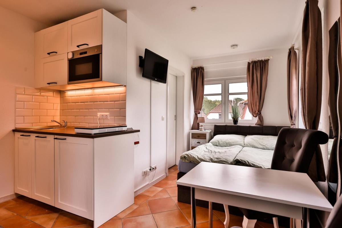Apartment with Lake View - Photo 18