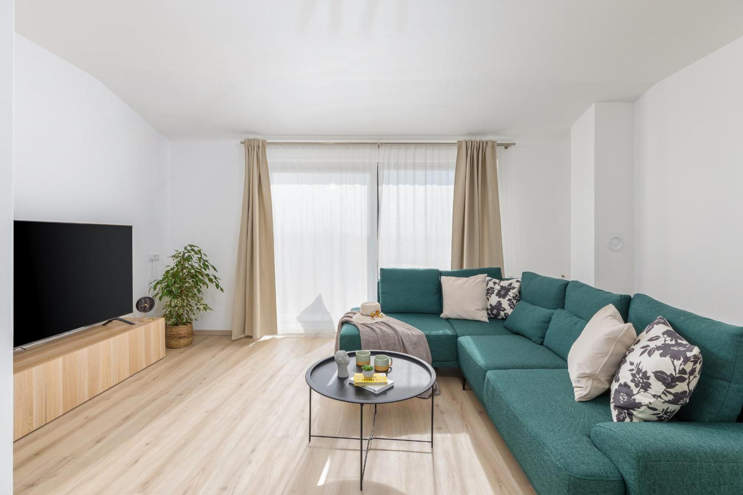 Deluxe Apartment
