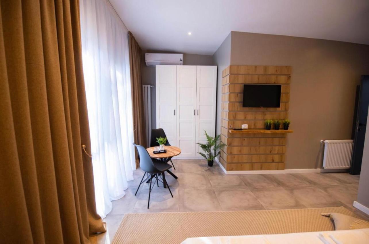 Deluxe Double or Twin Room photo 2