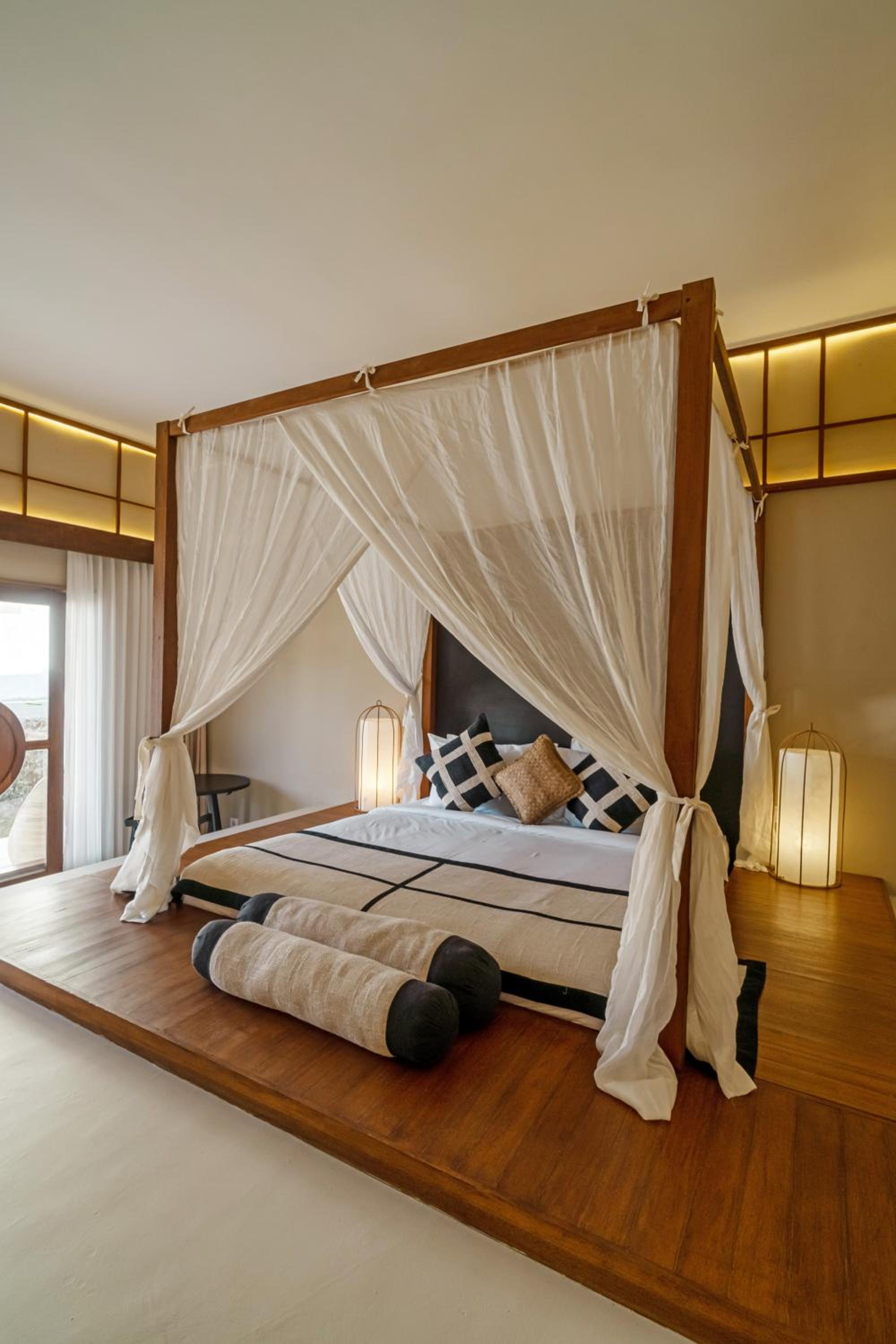 Superior King Room