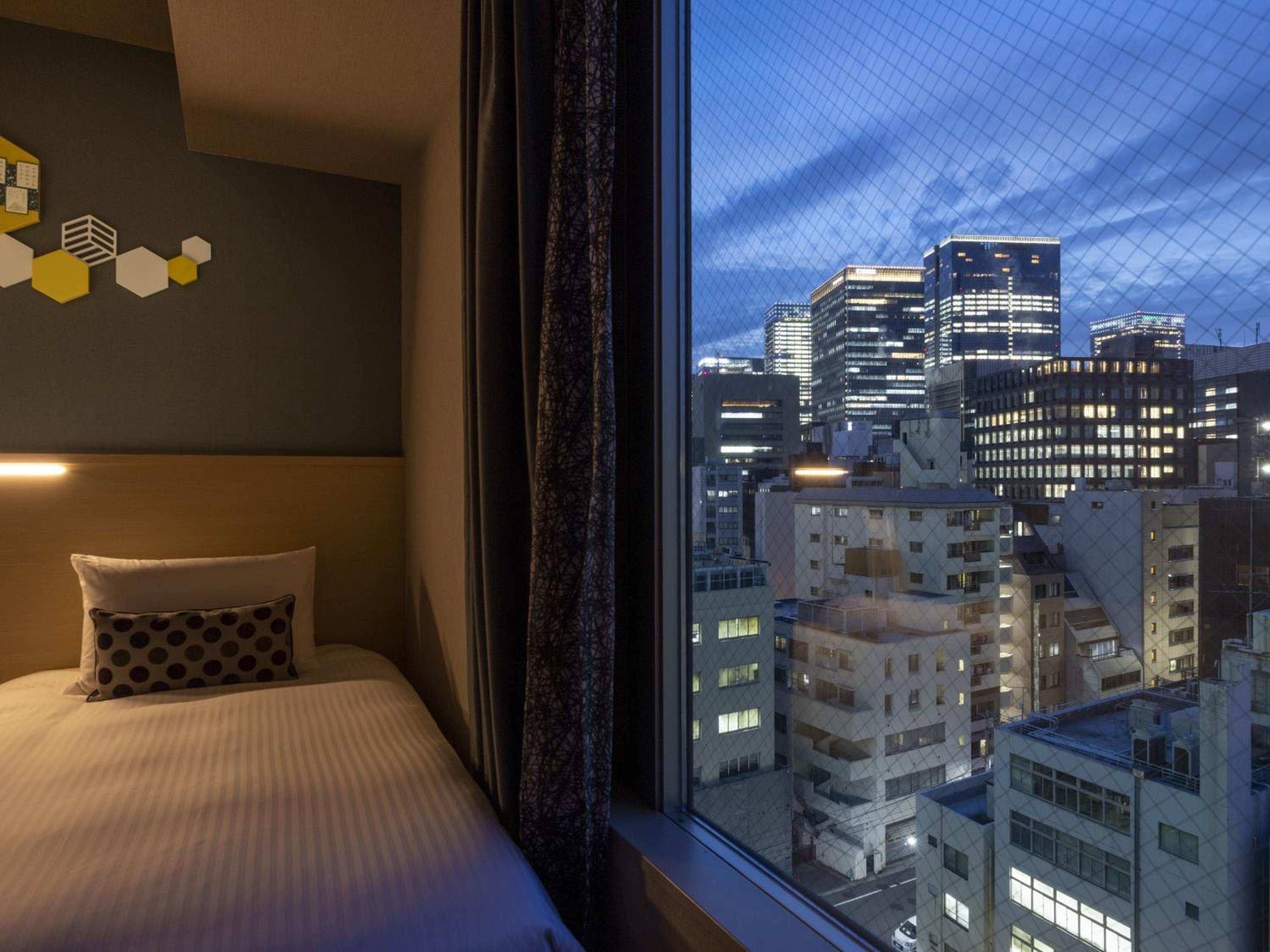 Deluxe Twin Room photo 3