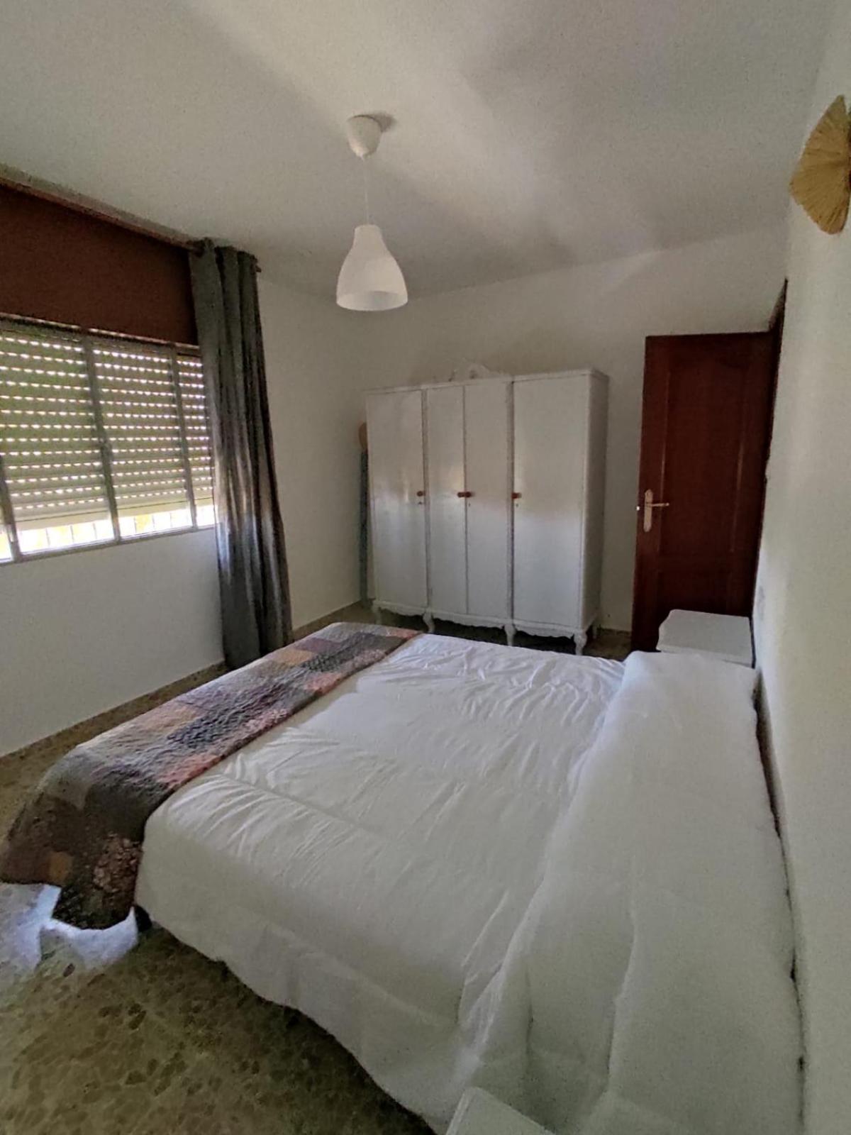 Casa de cuatro habitaciones