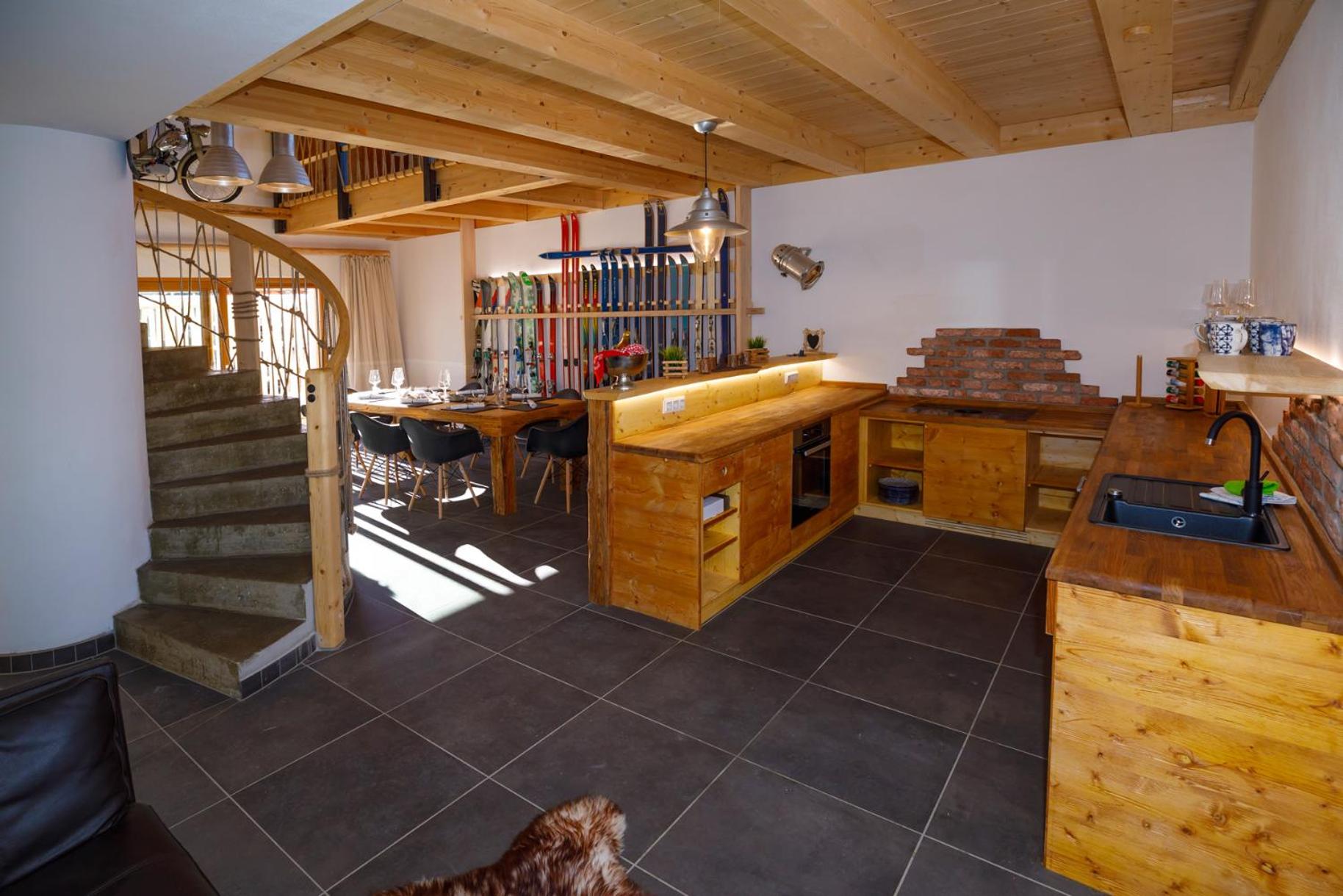 Three-Bedroom House photo 2