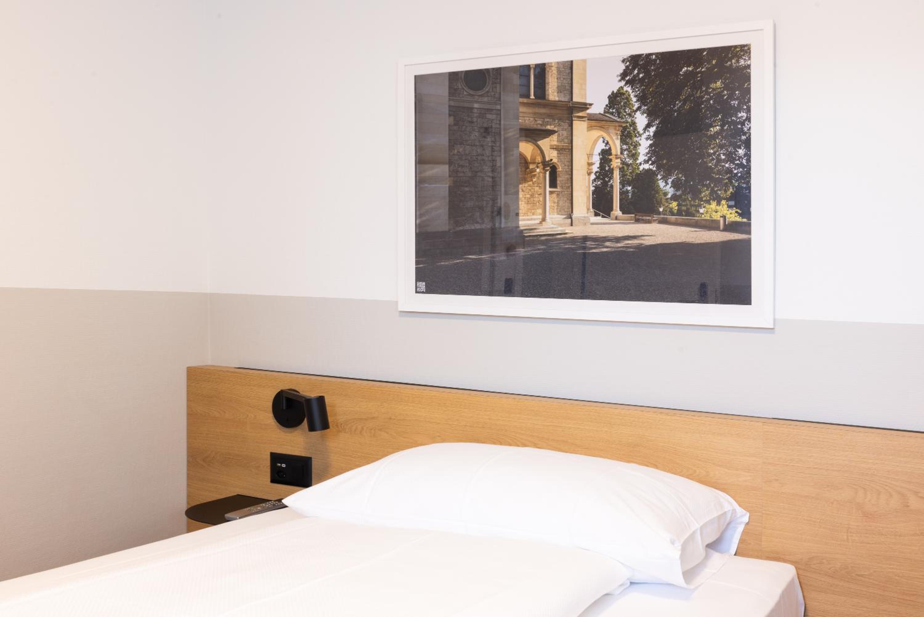 Single Room Plus