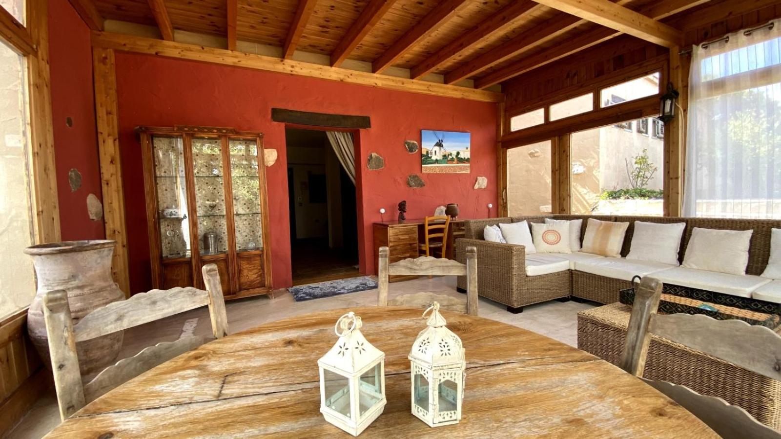 One-Bedroom House photo 3