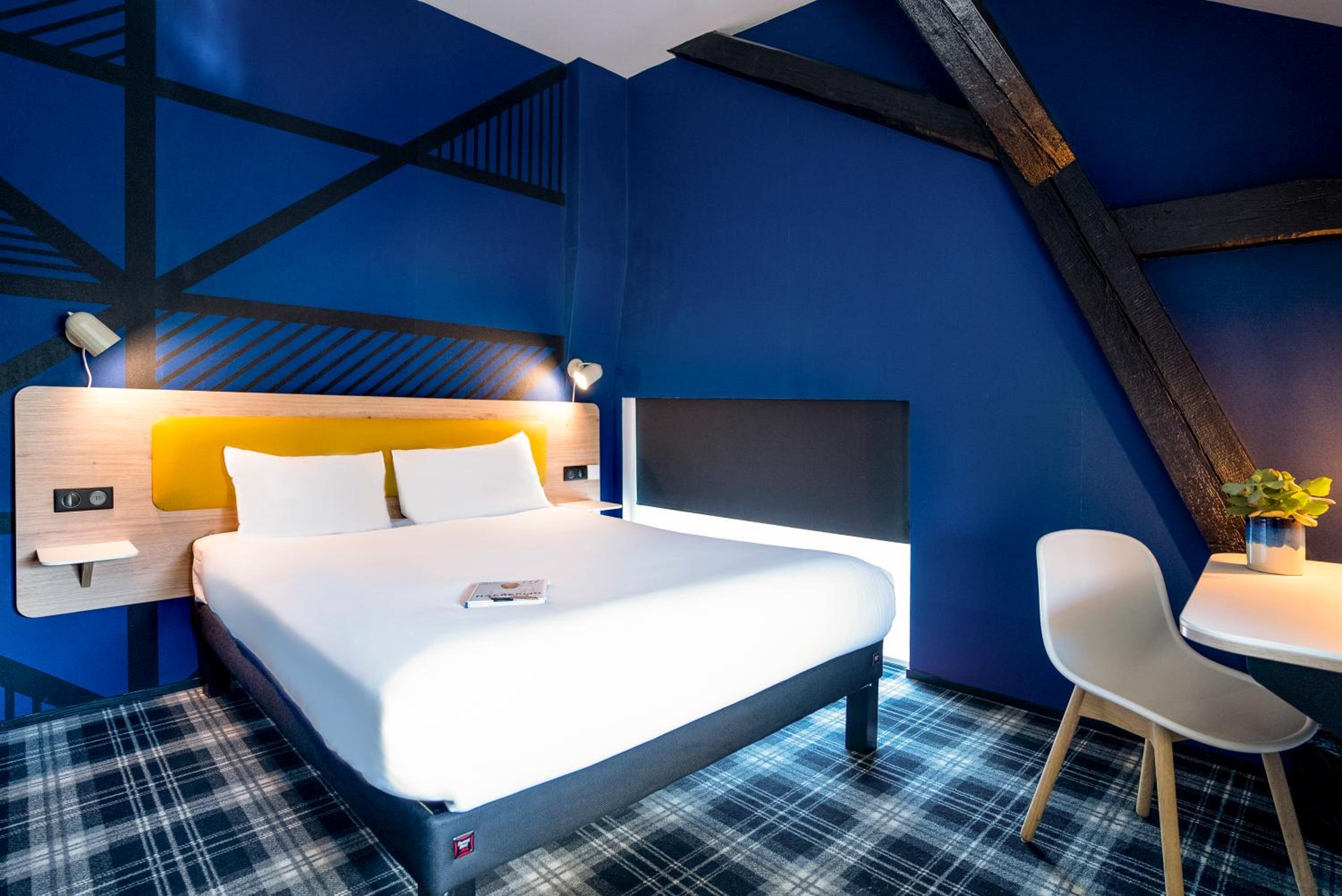 Standard Double Room - Photo 6
