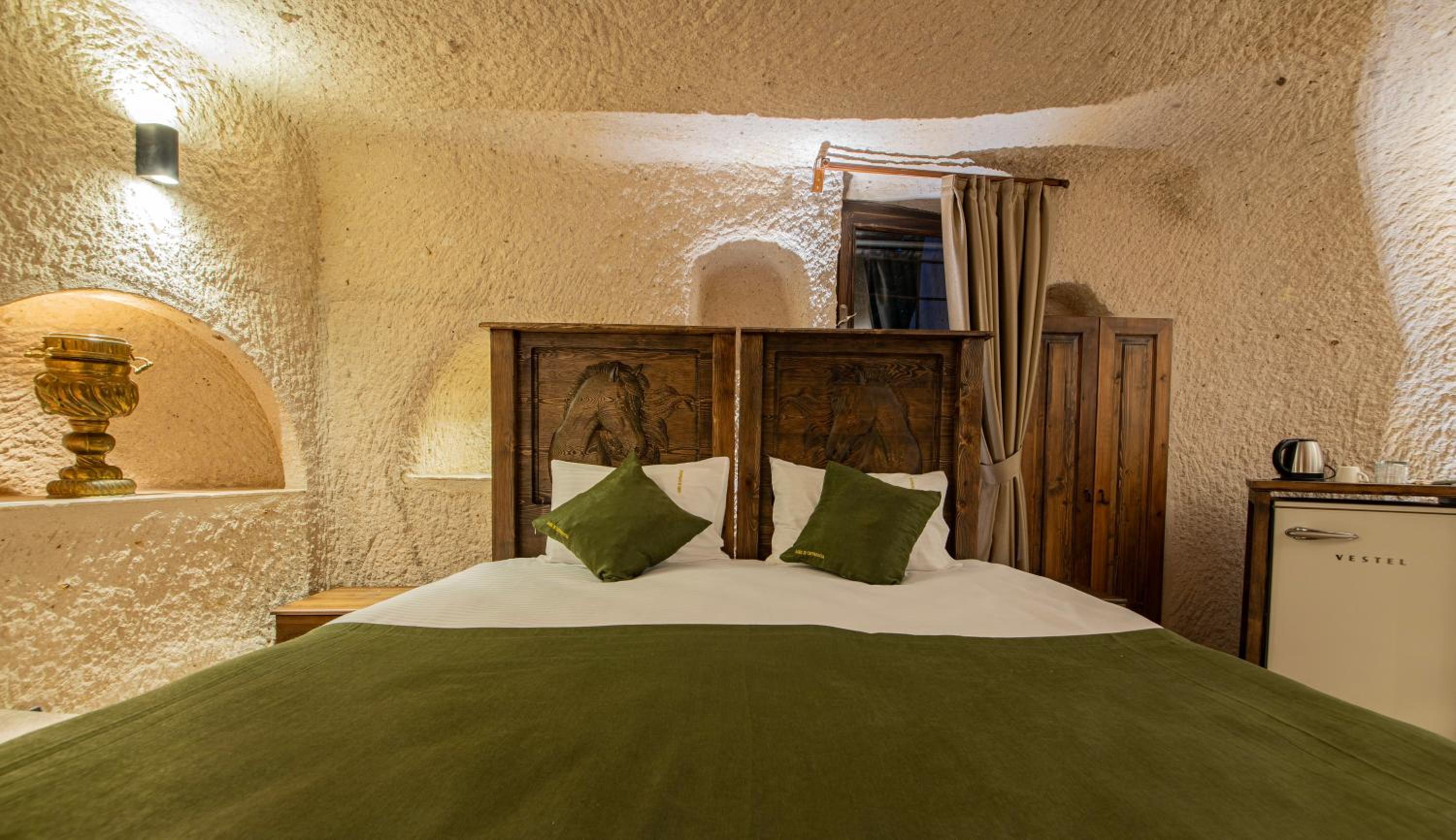 Double Room thumbnail 5