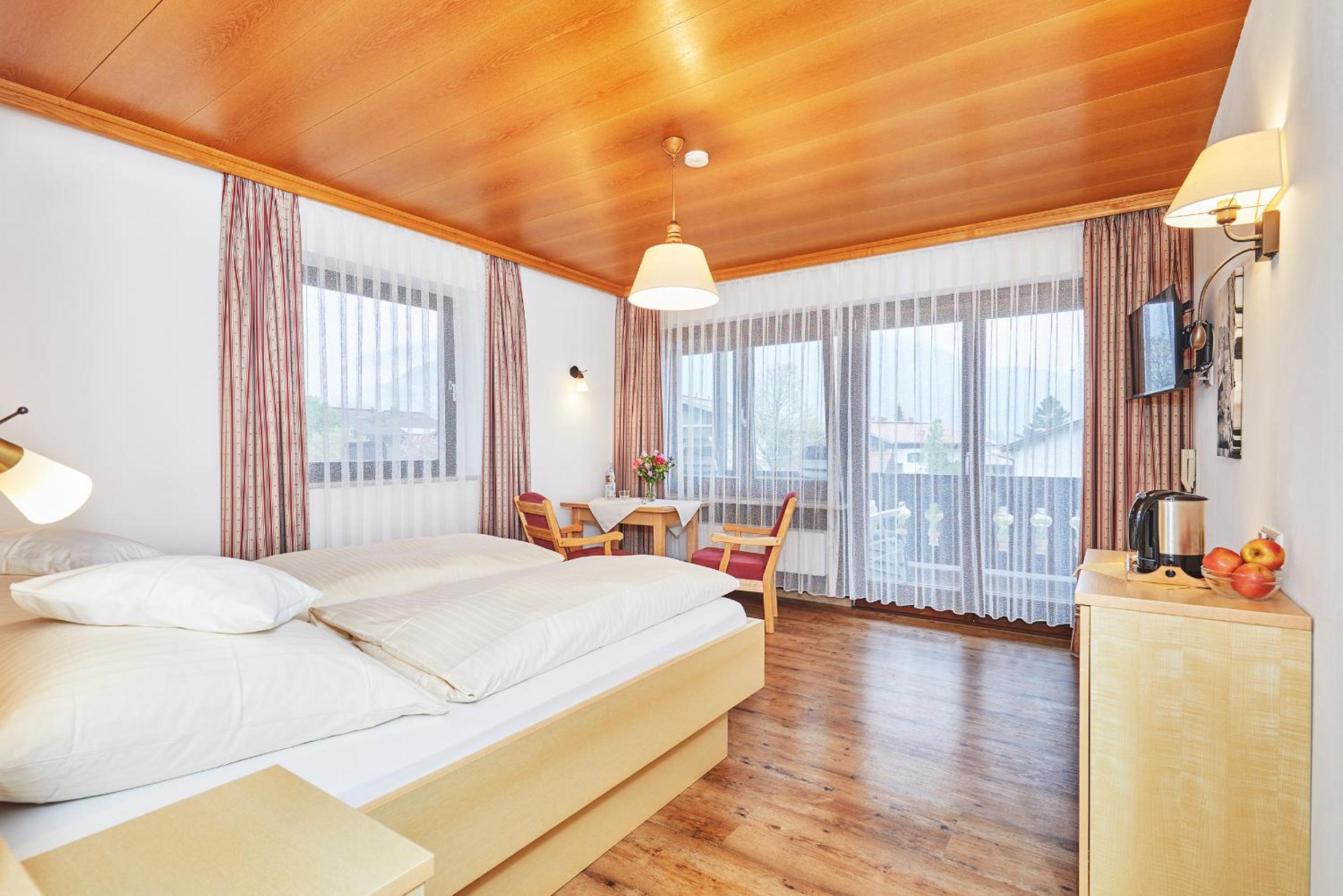 Comfort Double Room with Balcony photo 2