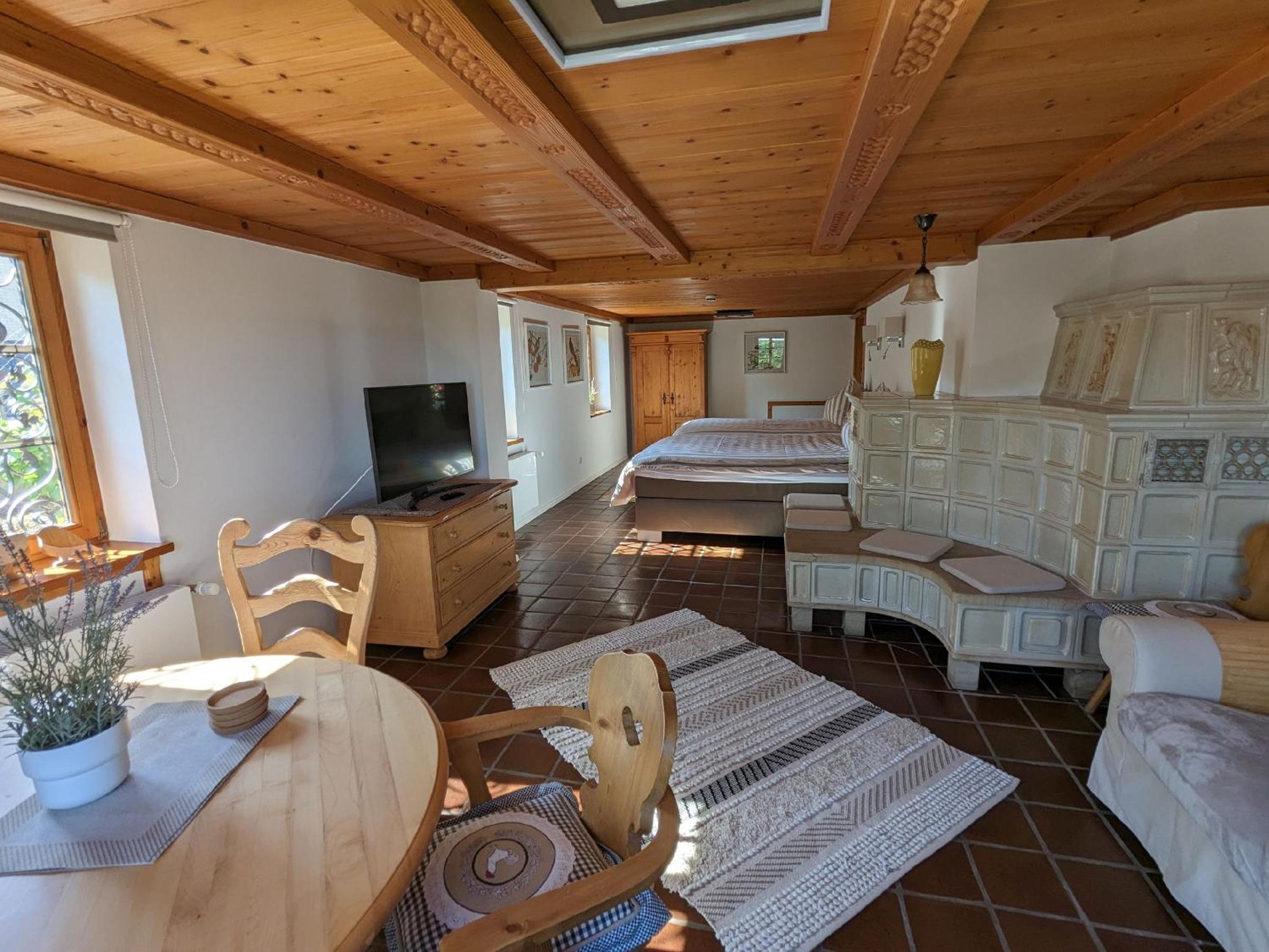 Studio Apartment