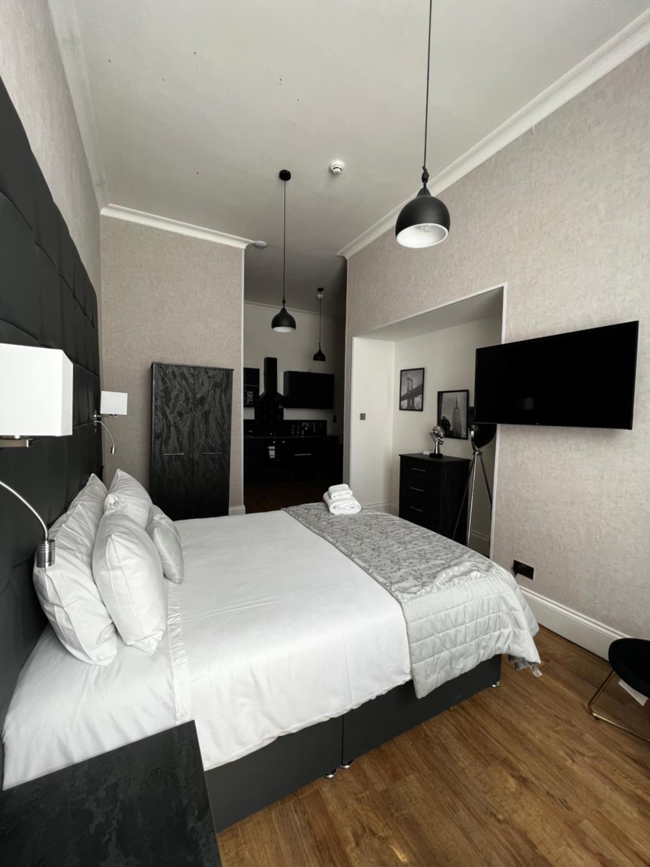 Deluxe Double Studio