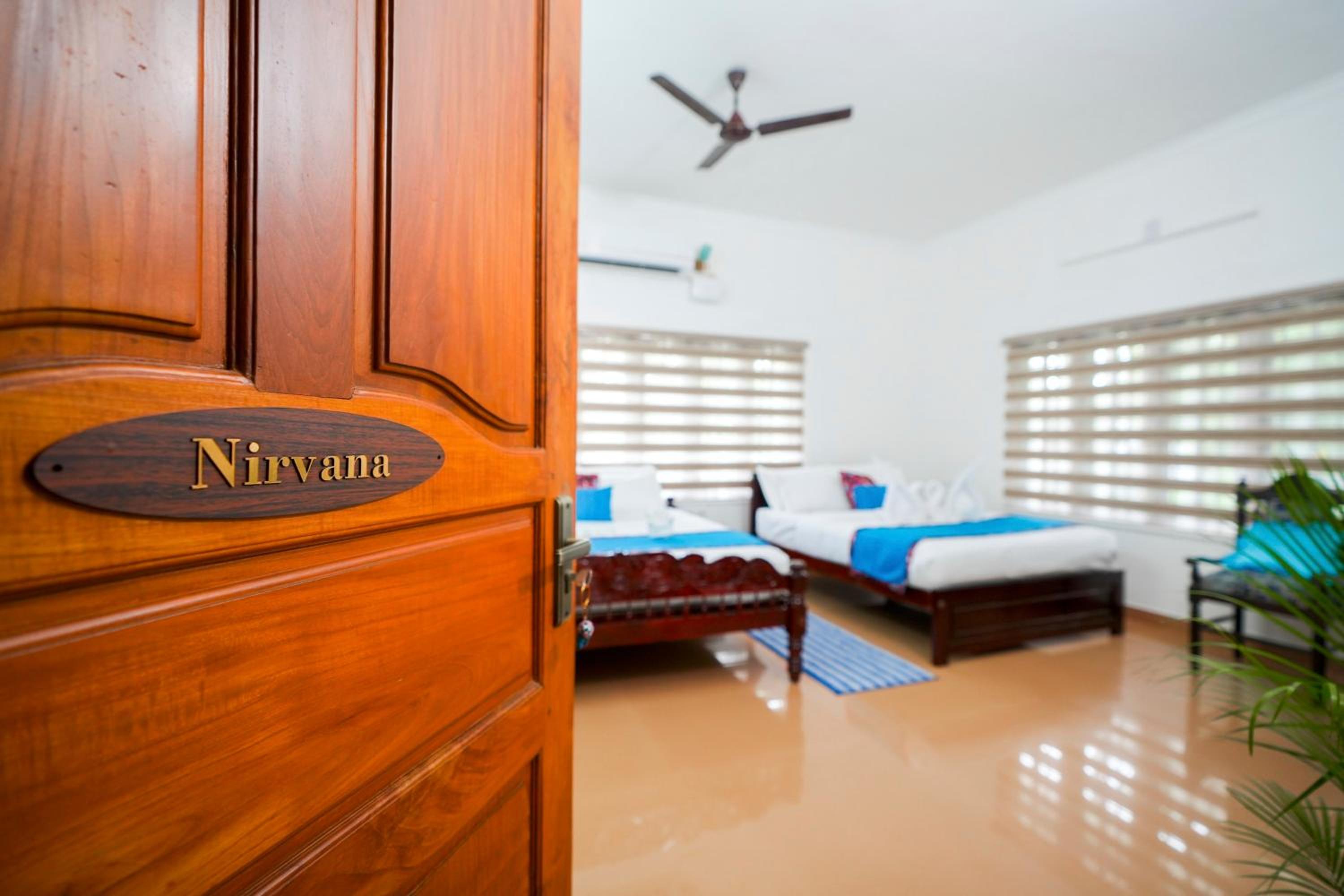 Deluxe Family Room photo 1