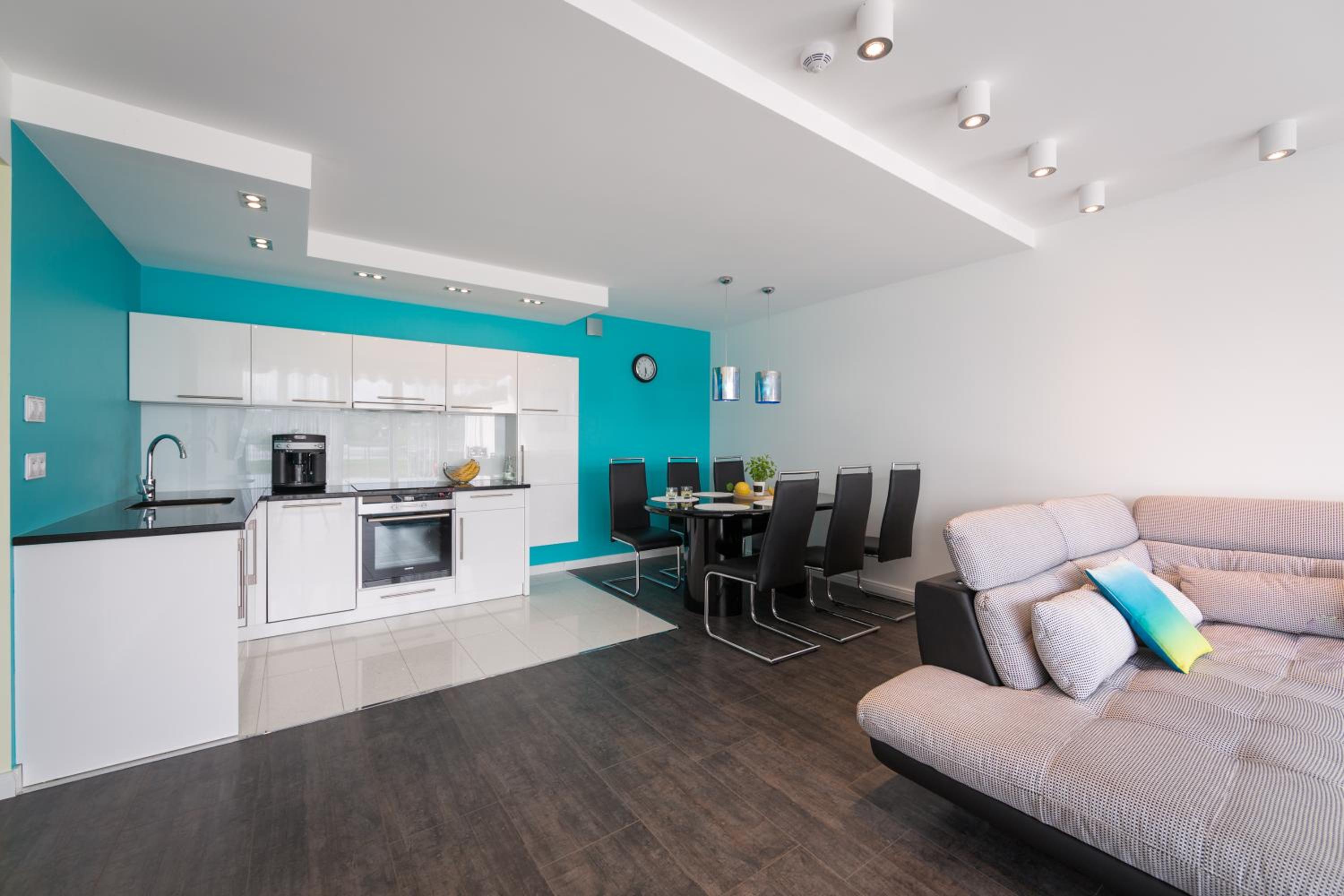 Superior Suite - Photo 14