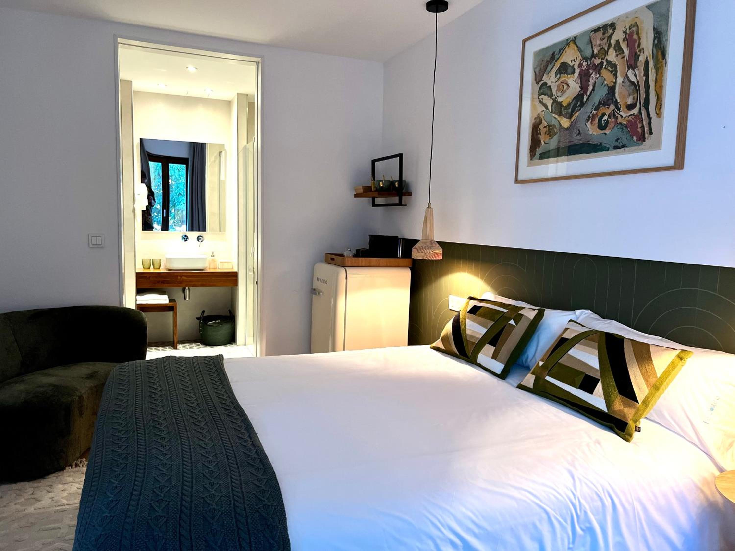 Superior Double Room - Photo 9