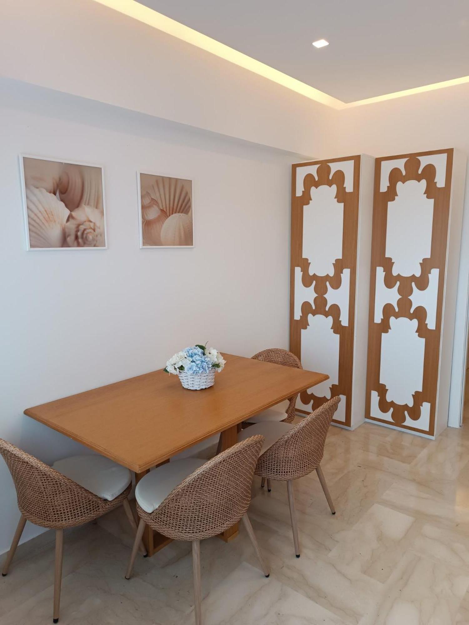 One-Bedroom Apartment - Photo 11
