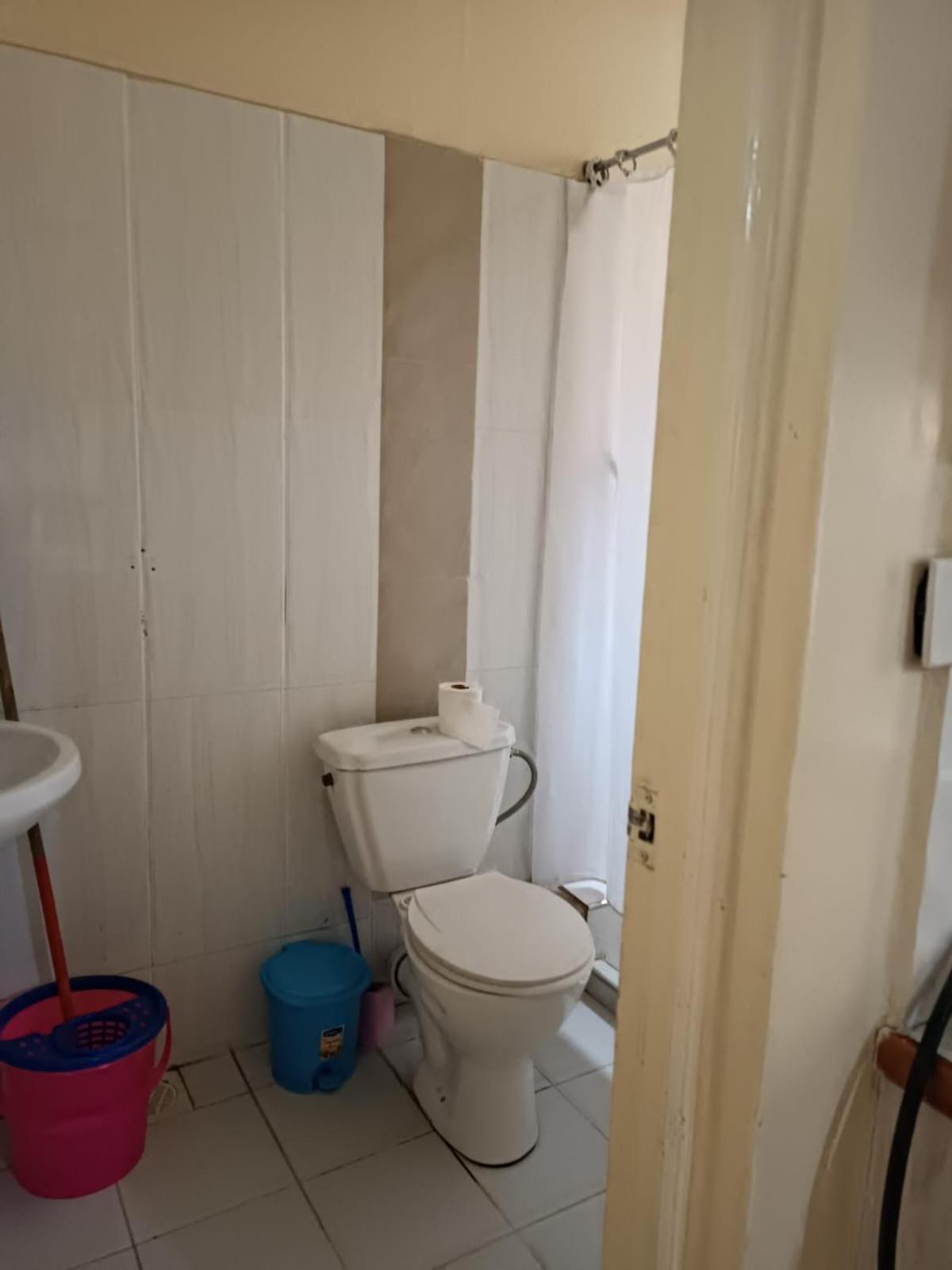 Deluxe Studio - Photo 2