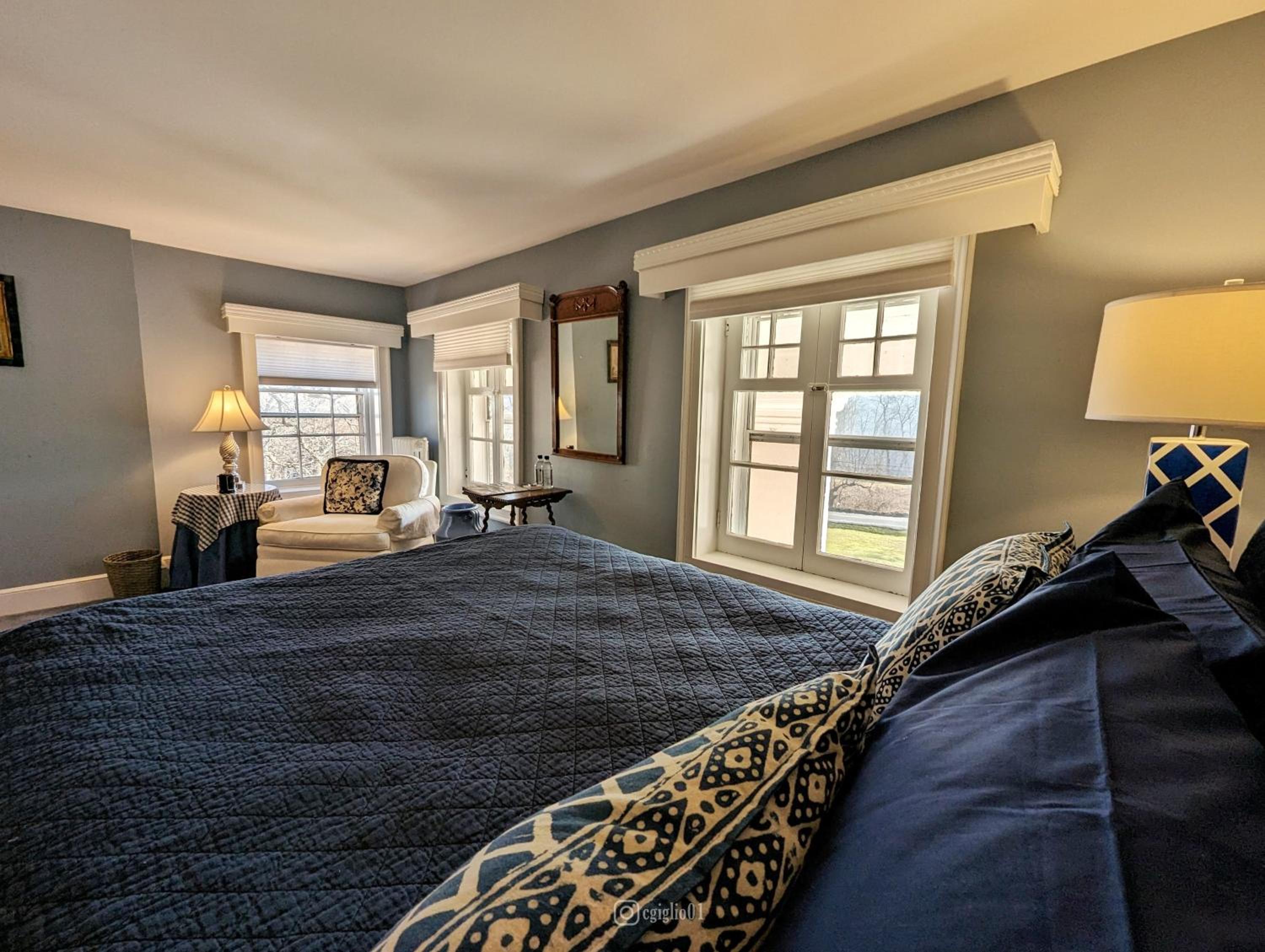Deluxe Queen Room photo 3