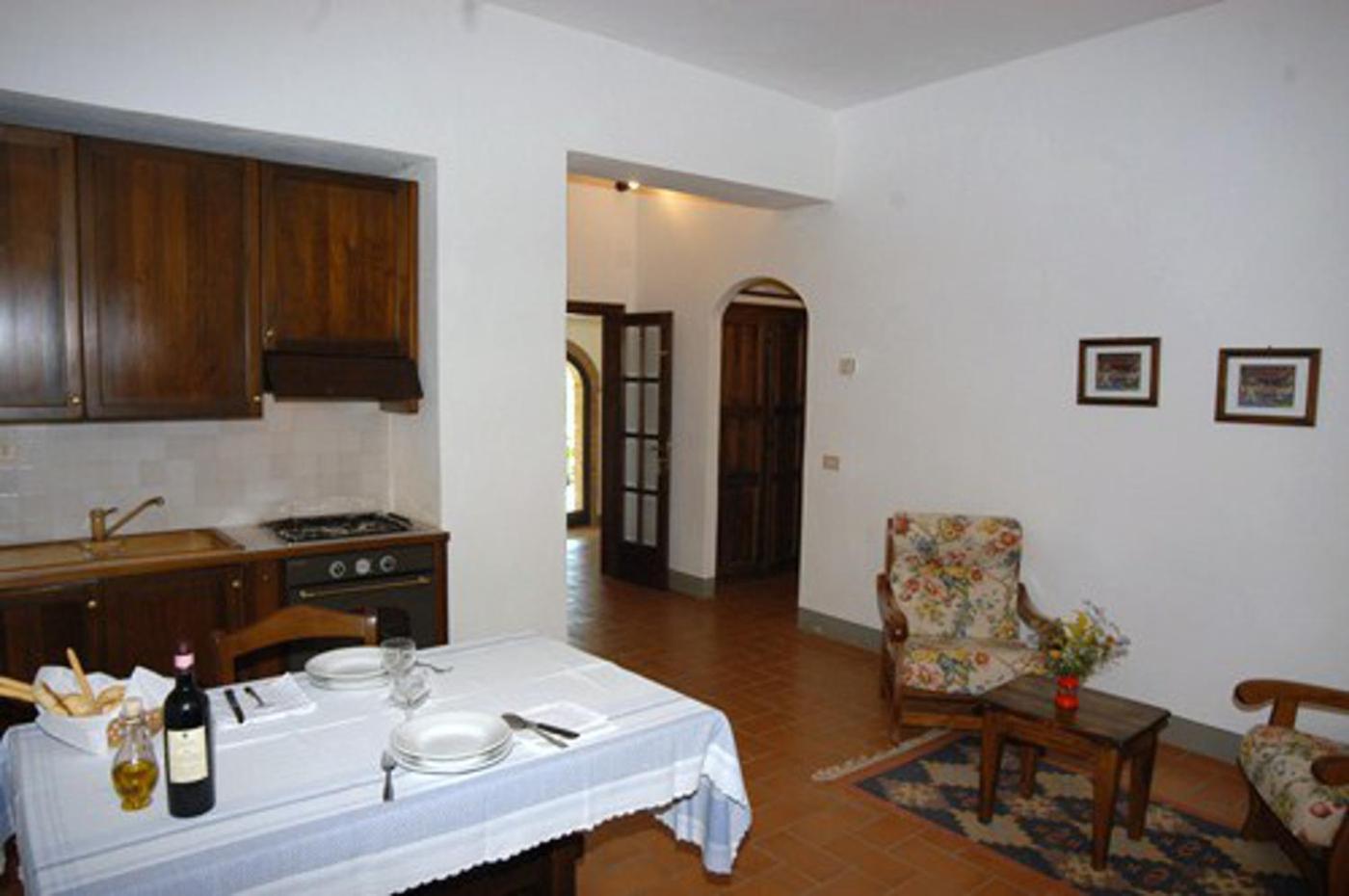 One-Bedroom House photo 3