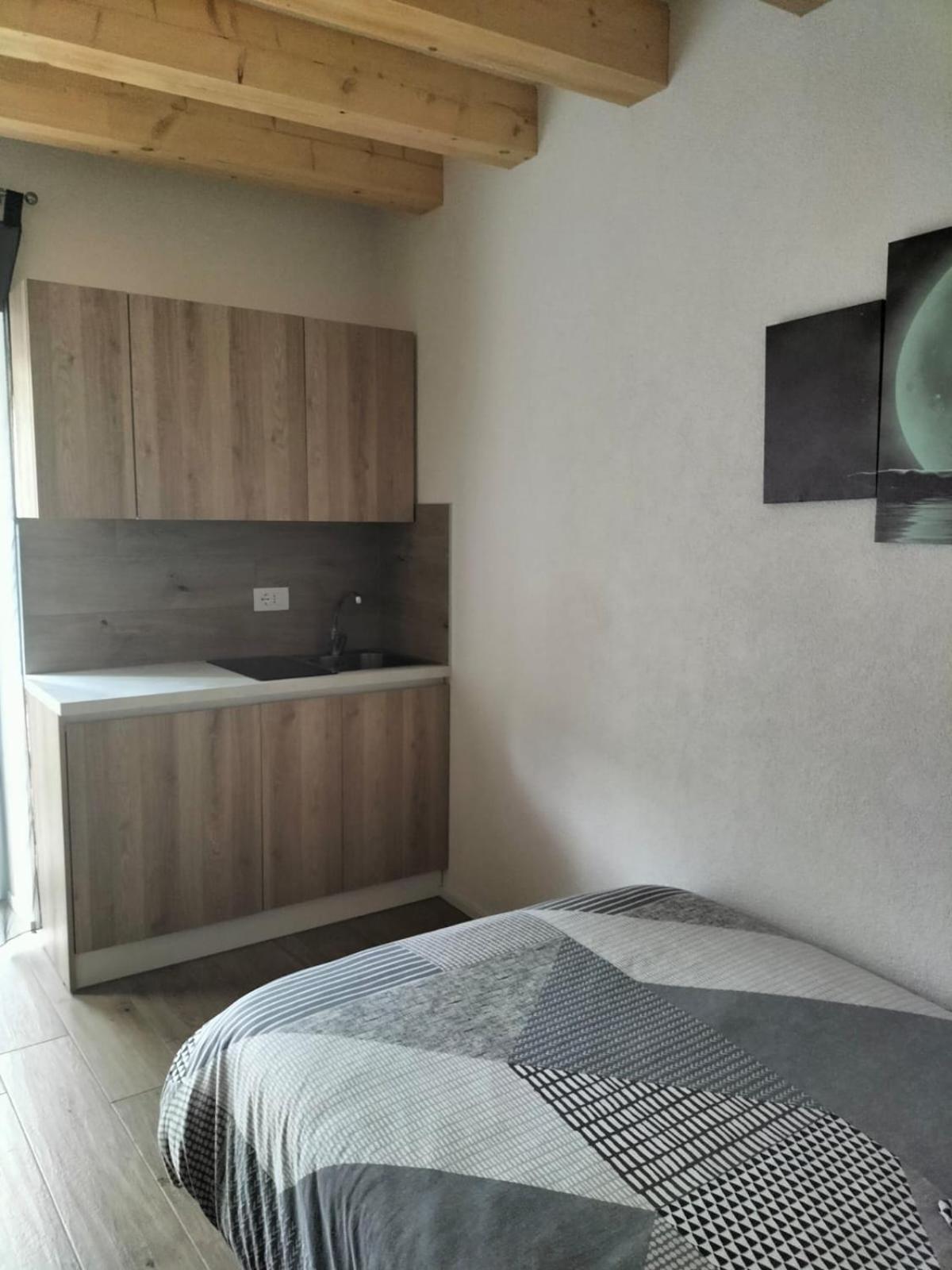 Twin Room with Balcony photo 3