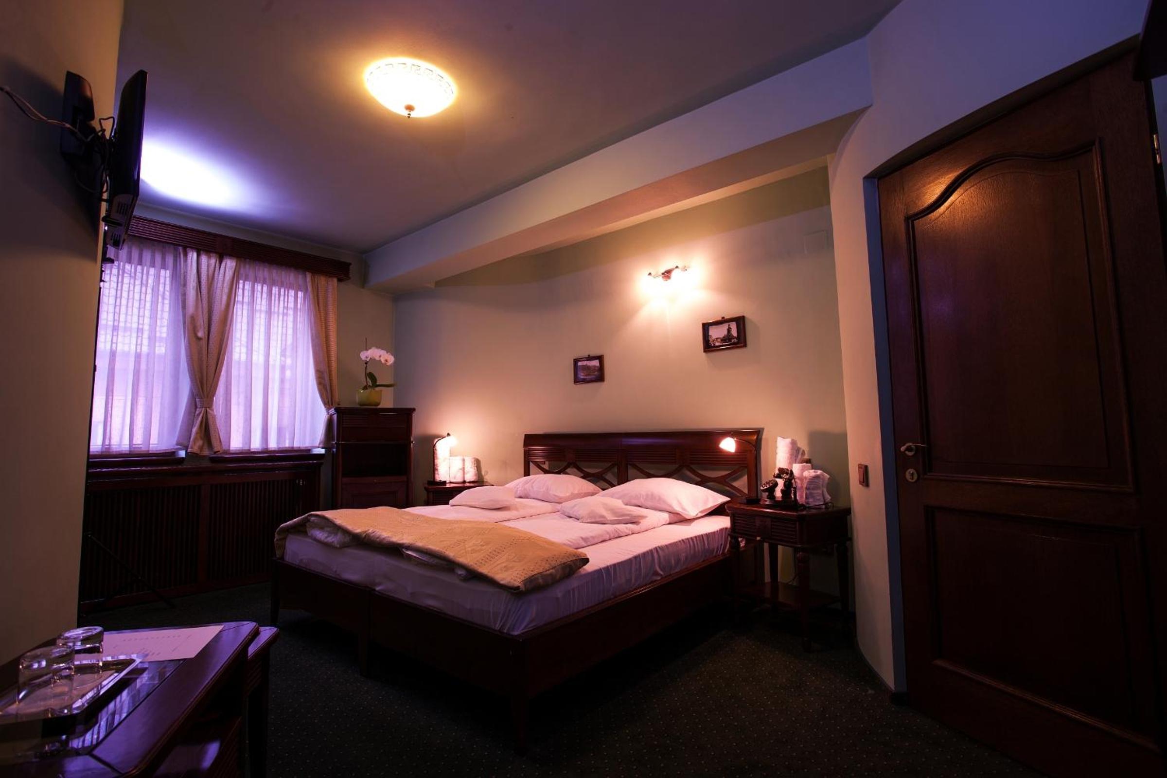 Double Room photo 3