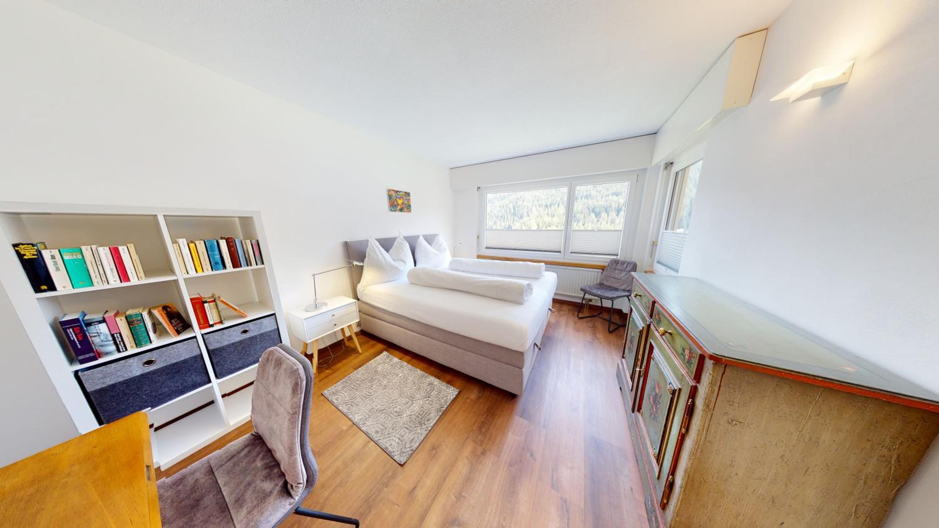One-Bedroom Apartment photo 3