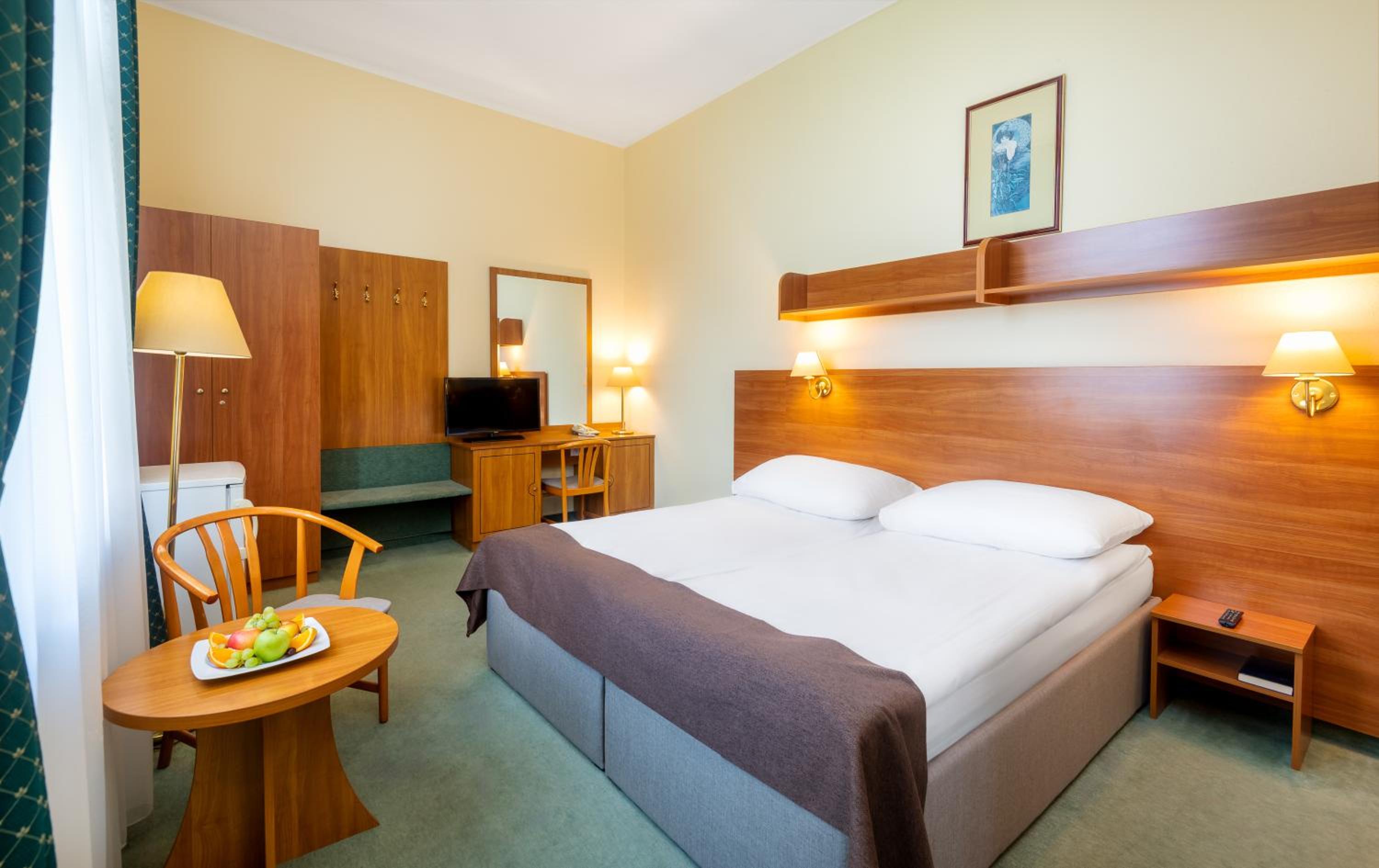 Superior Double or Twin Room - Photo 1