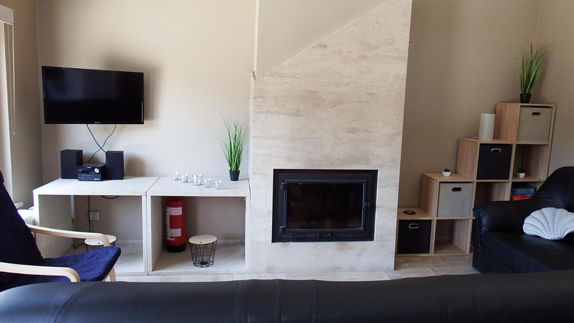 Three-Bedroom House photo 1