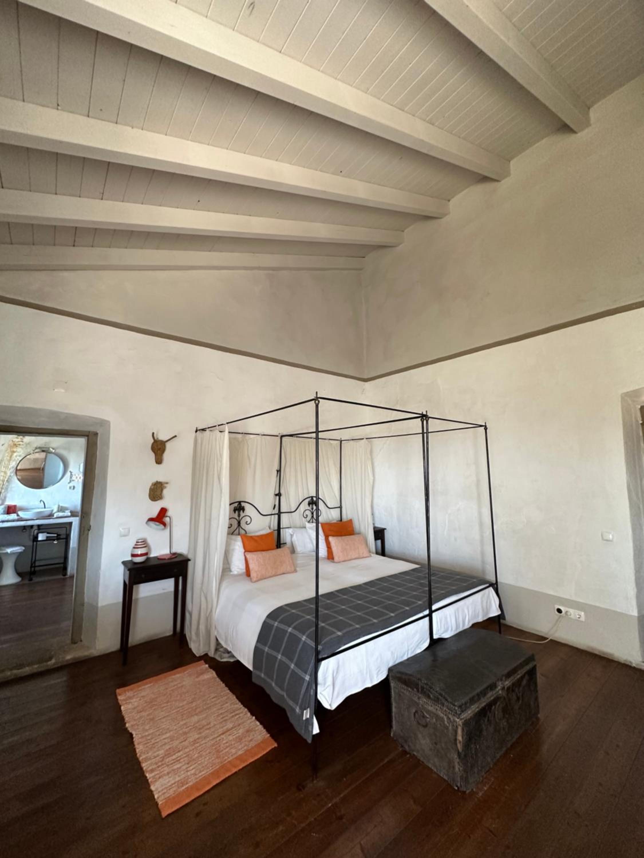 Deluxe Double Or Twin Room With Mountain View