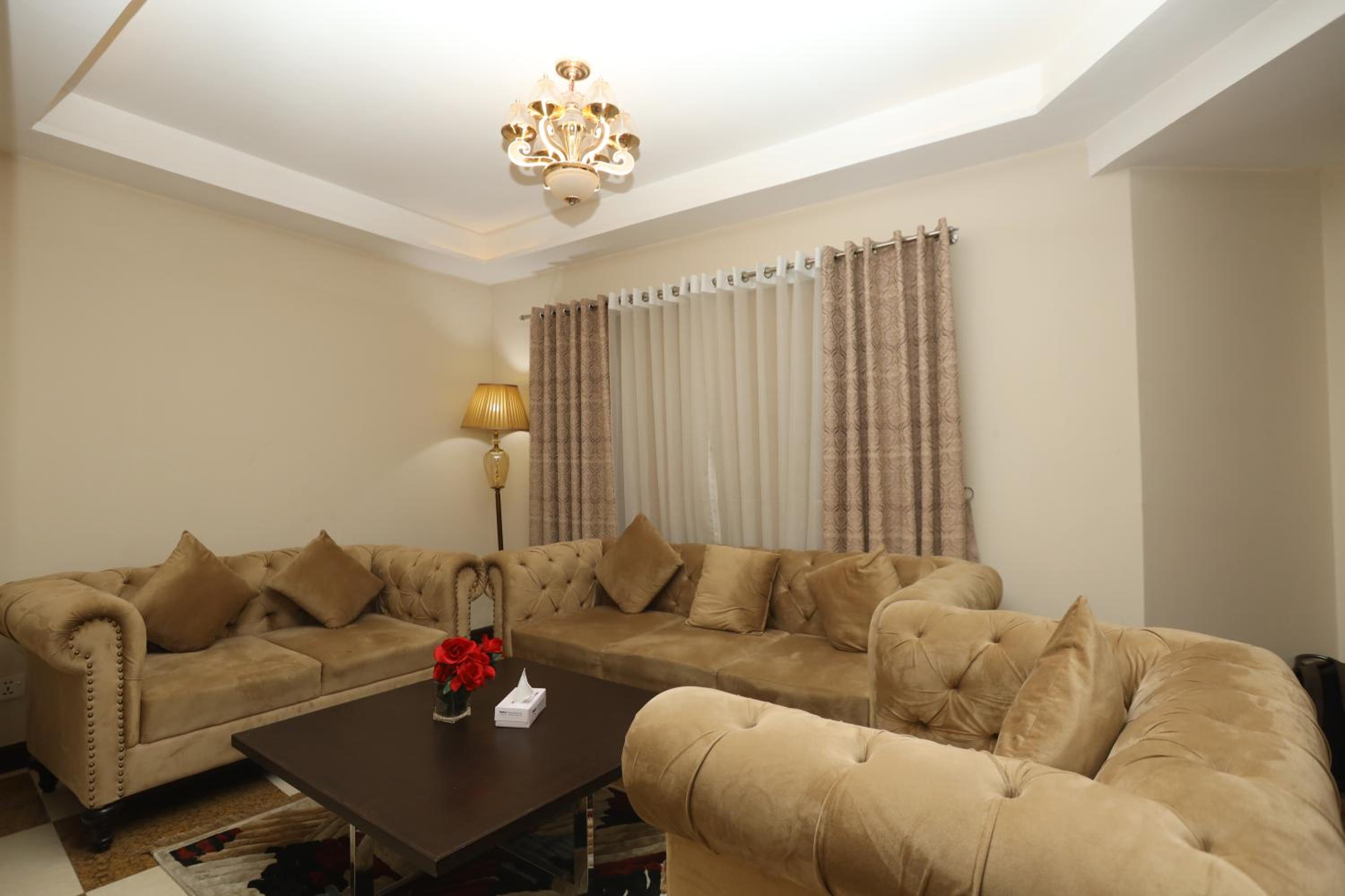Superior King Suite