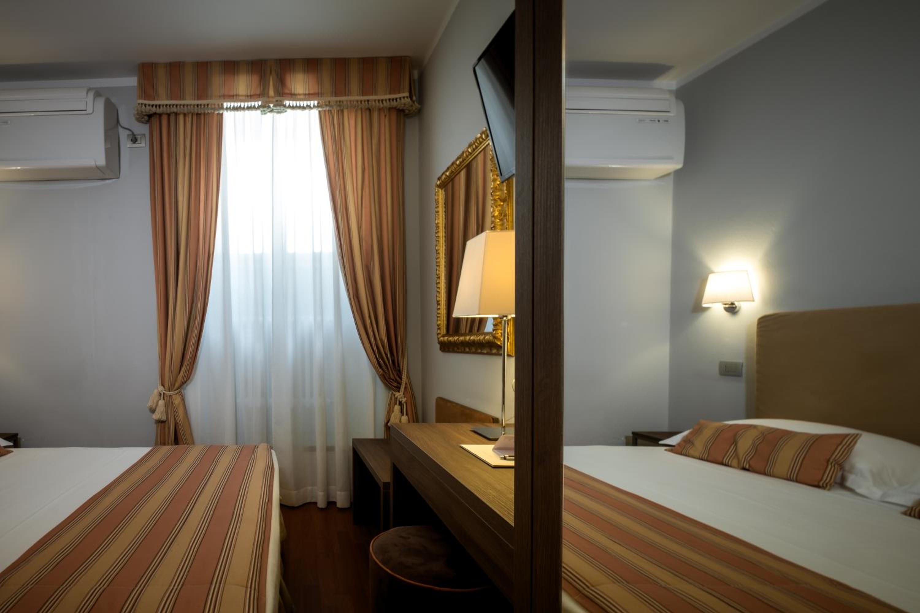 Comfort Double Room - Photo 5