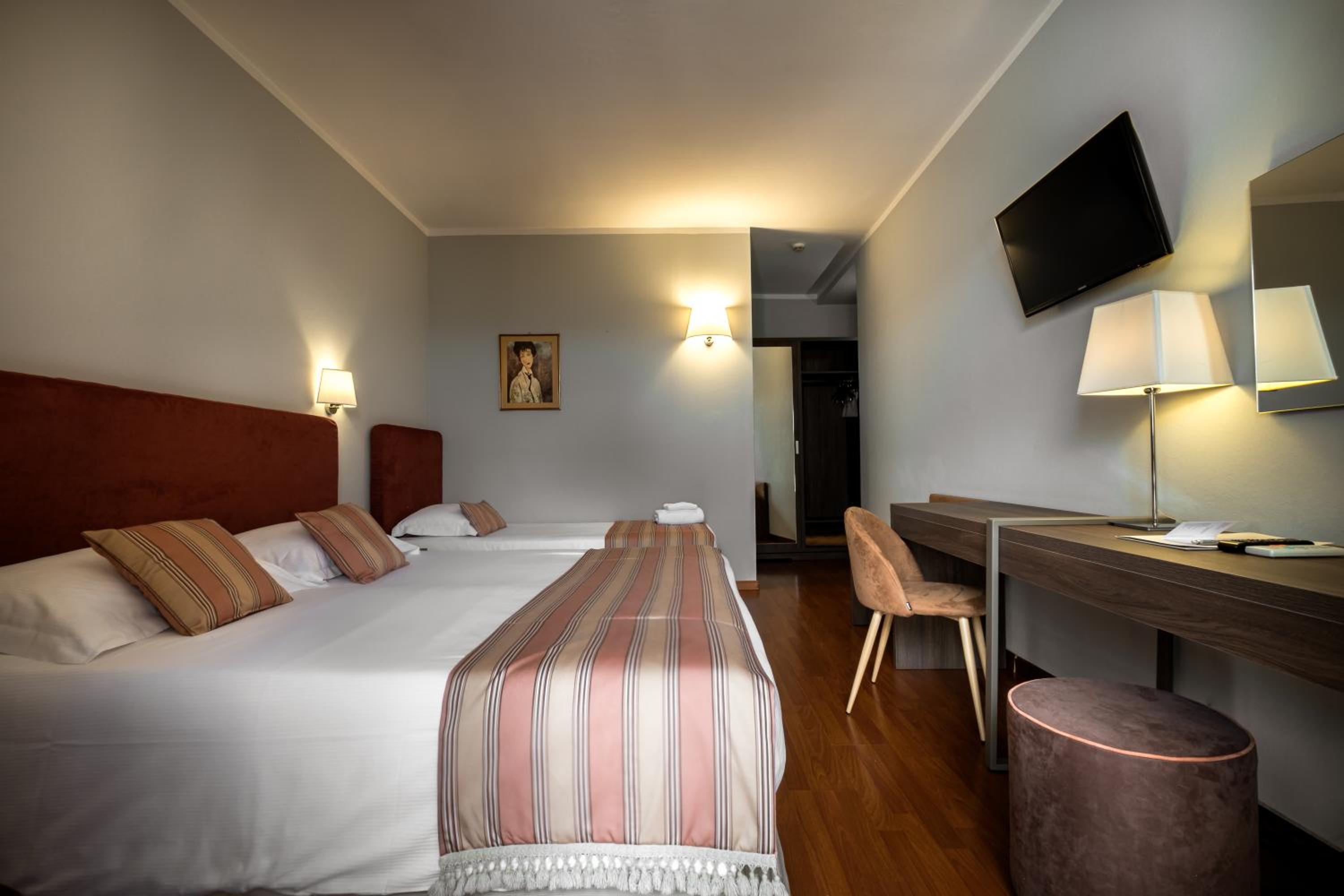Triple Room - Photo 3