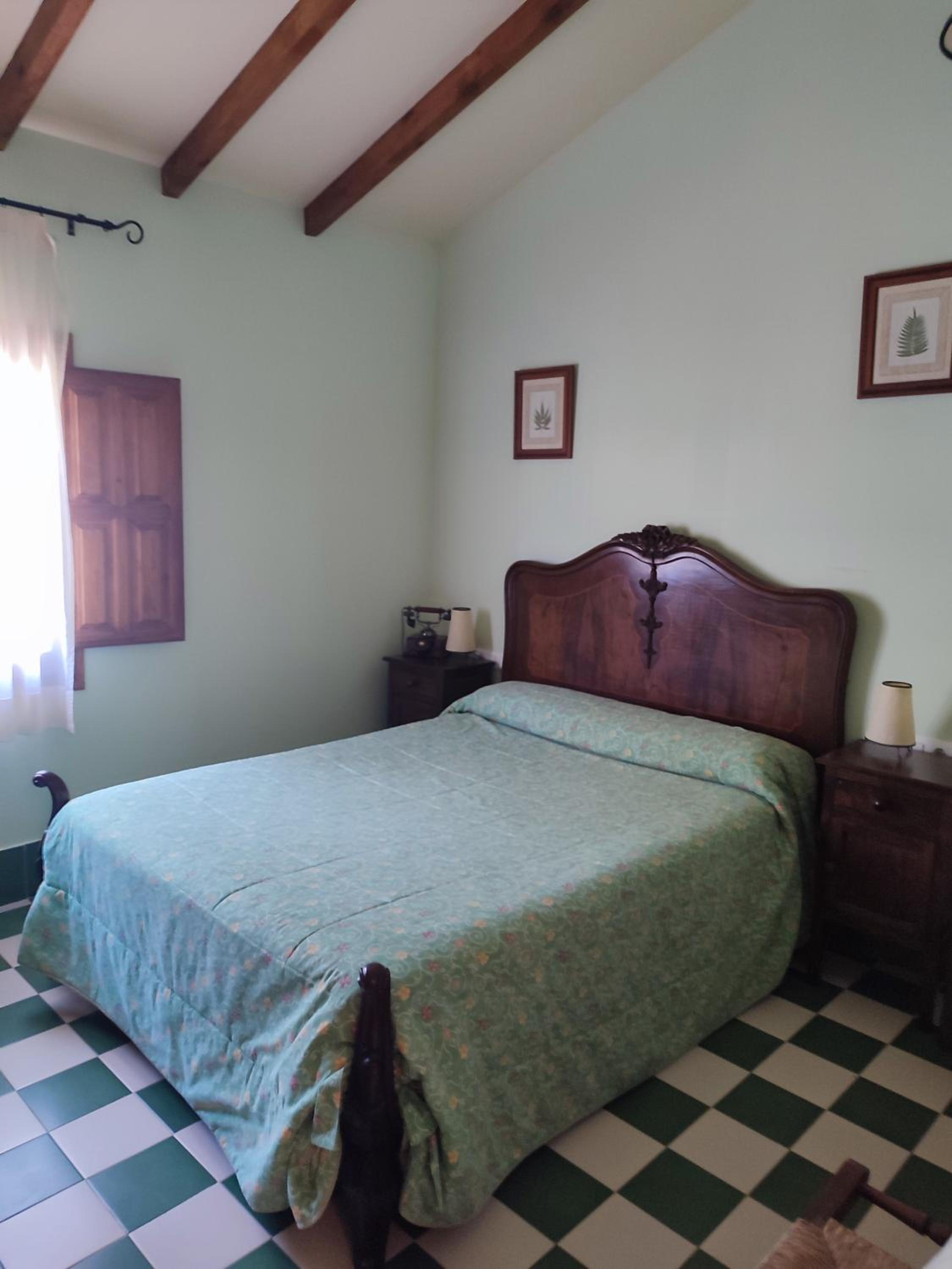 Economy Double Room photo 2