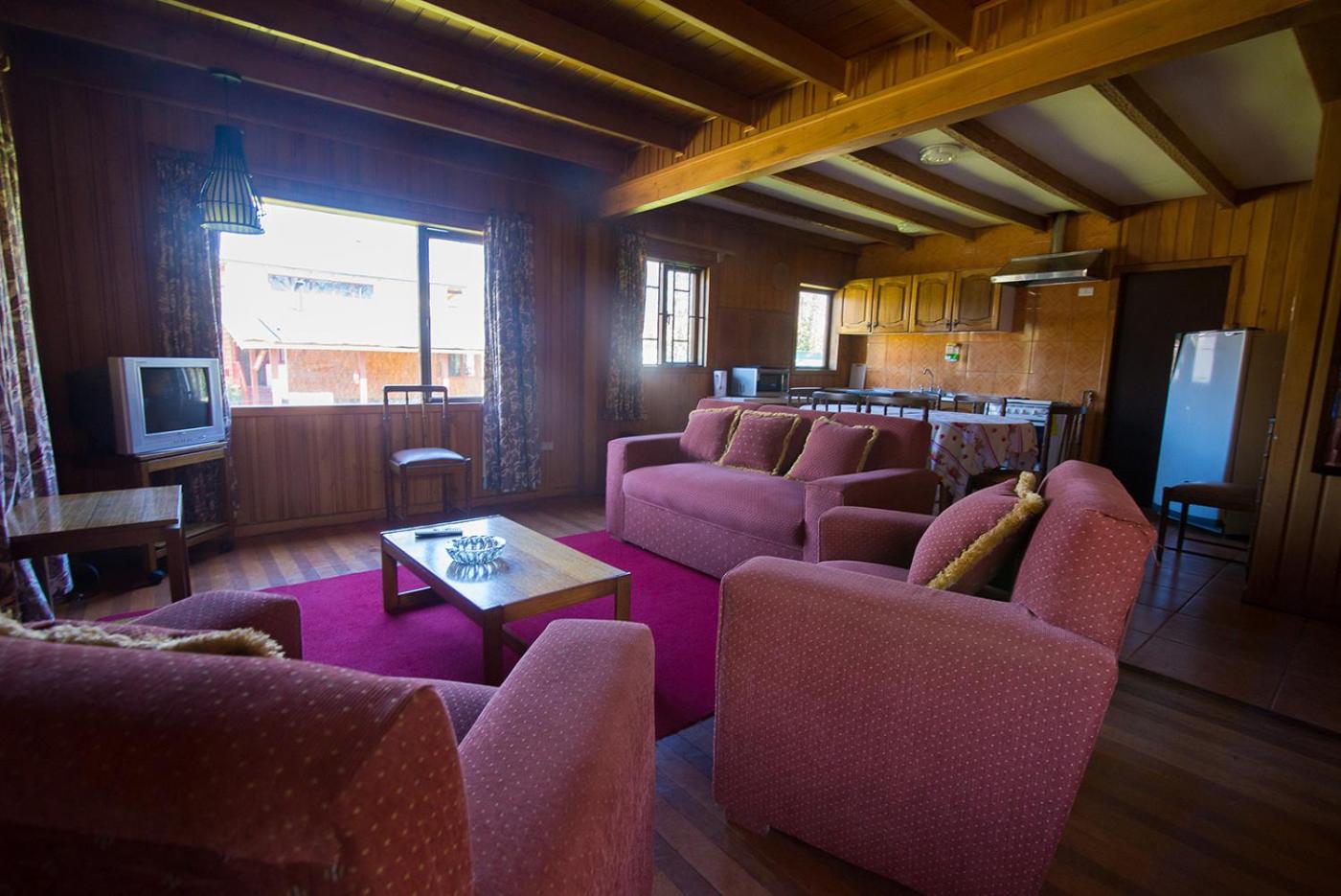 Bungalow photo 1
