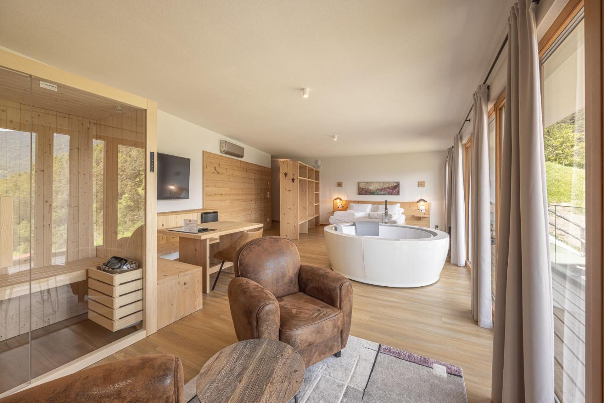 Junior Suite with Terrace - Photo 1